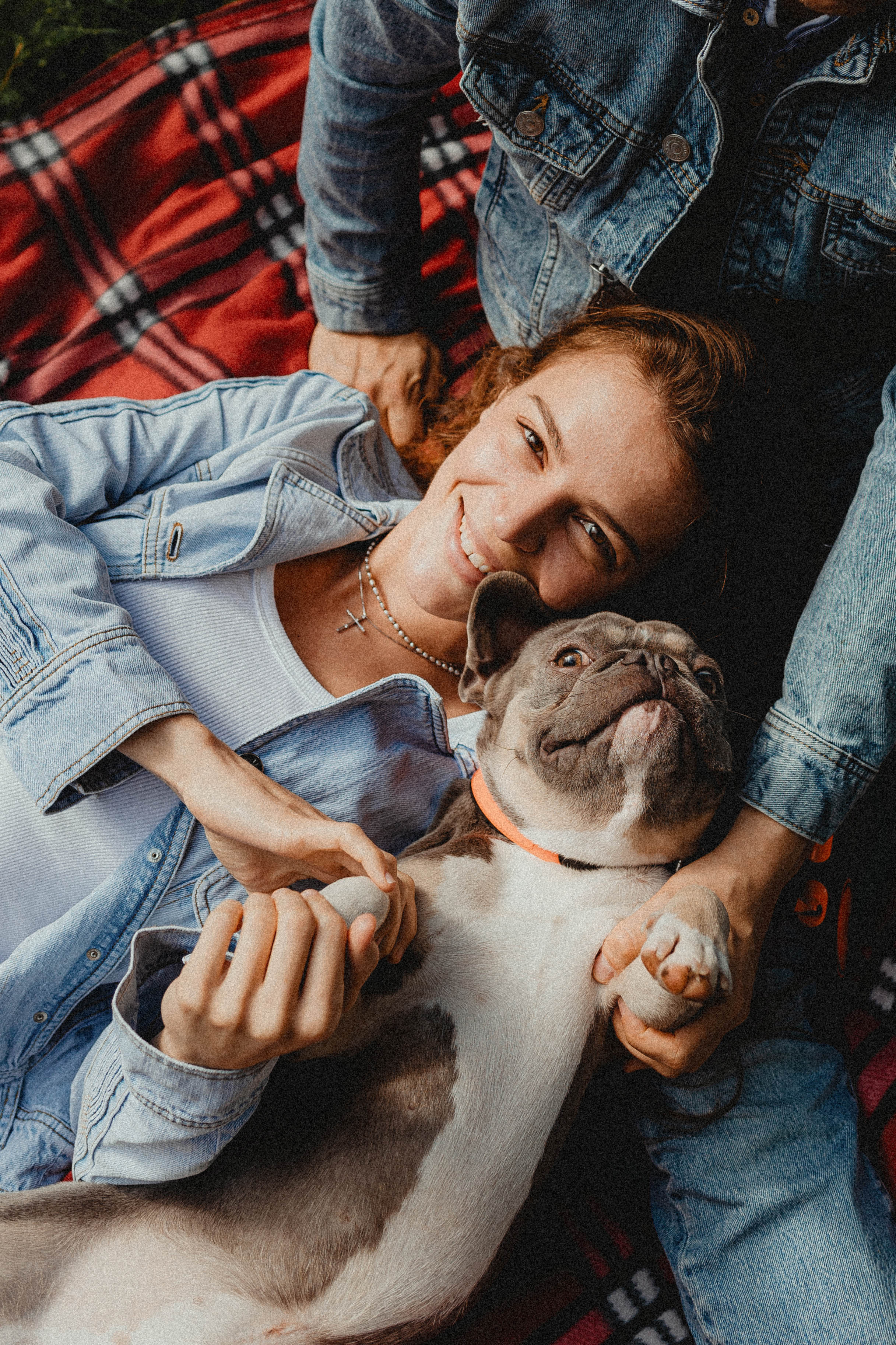 Регина, Сережа и Шелдон