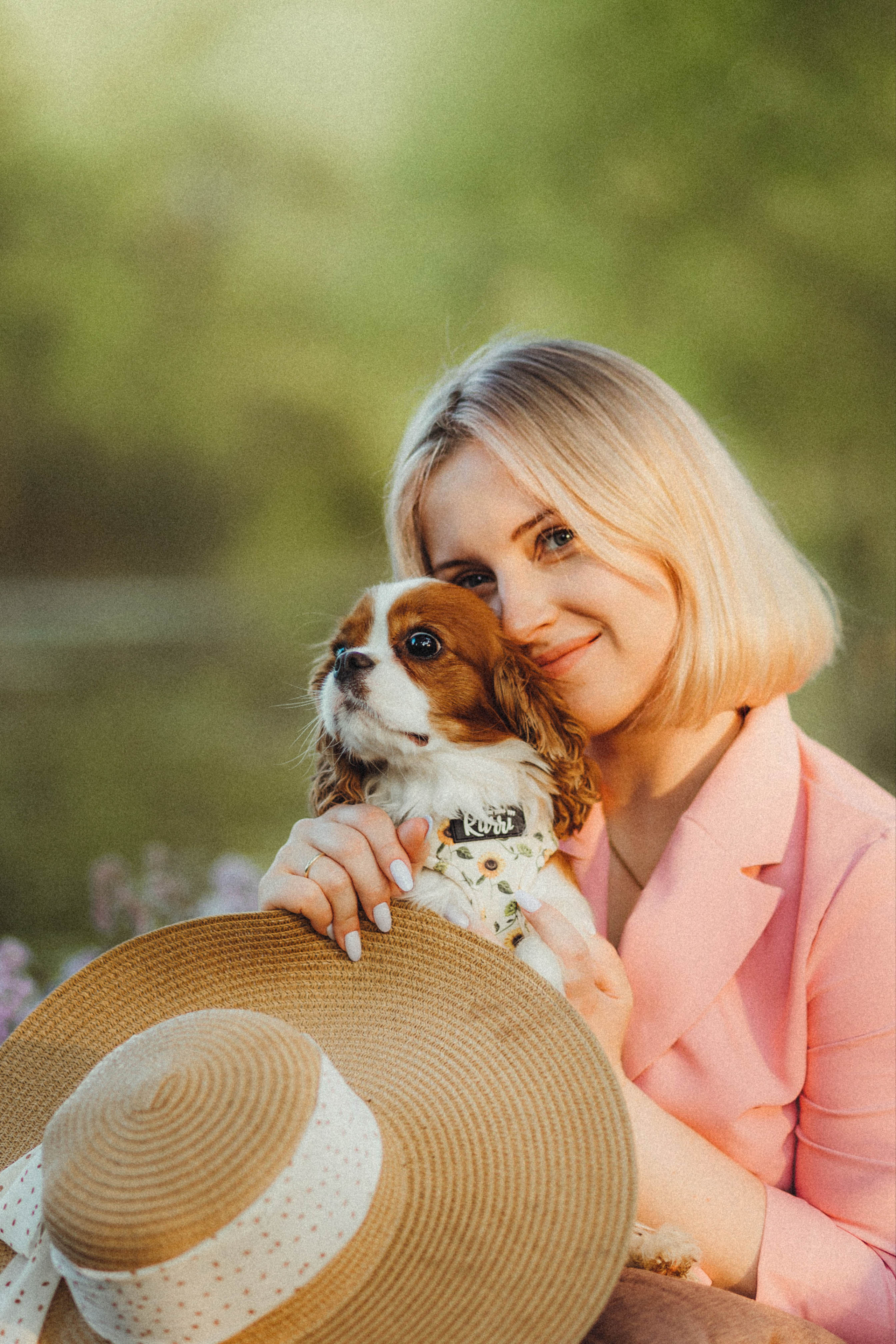 Валя, Аня и Ириска