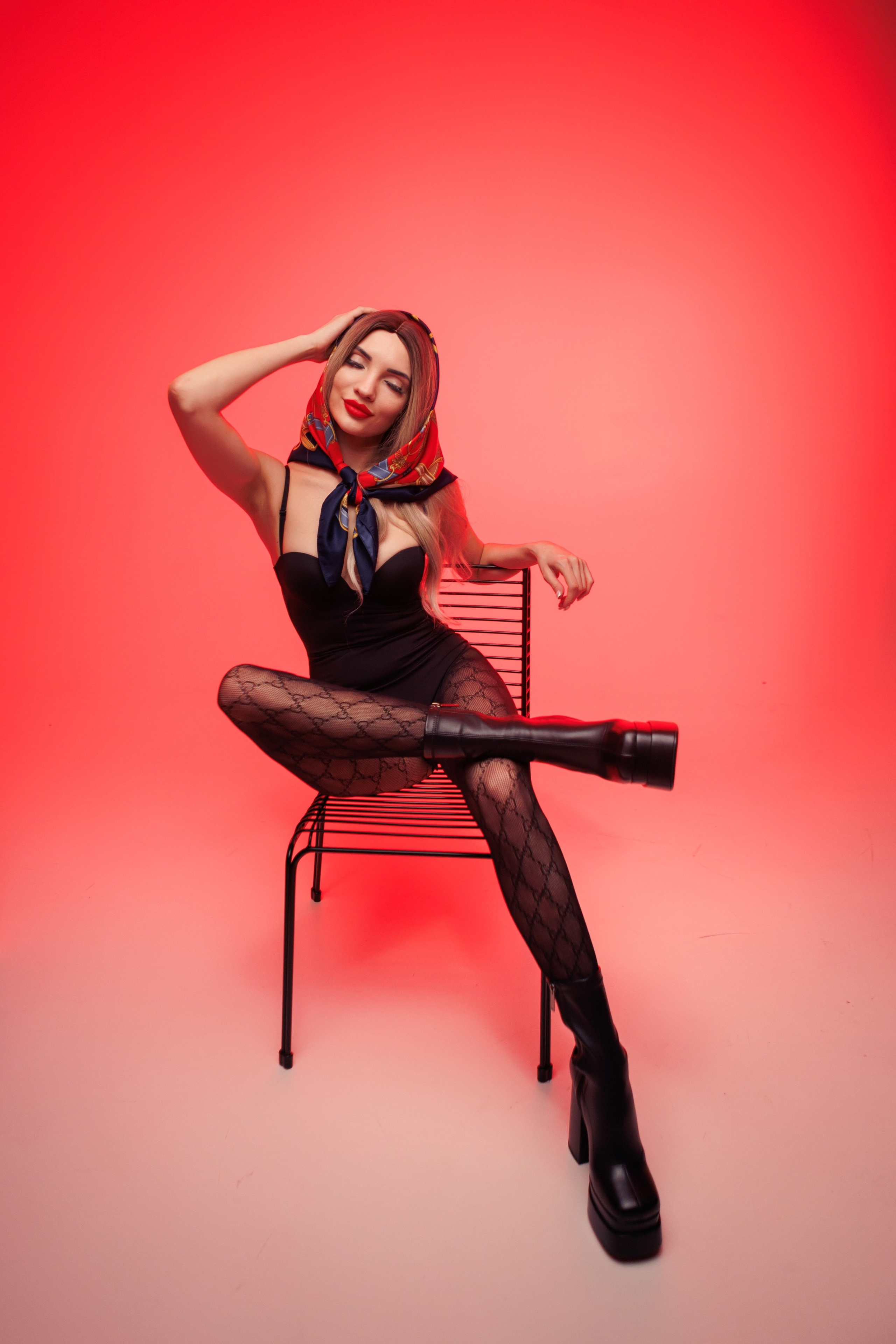 Женская фотосессия в студии с искусственным светом. Фотограф Валерия Горбунова Подольск Бутово Видное Щербинка