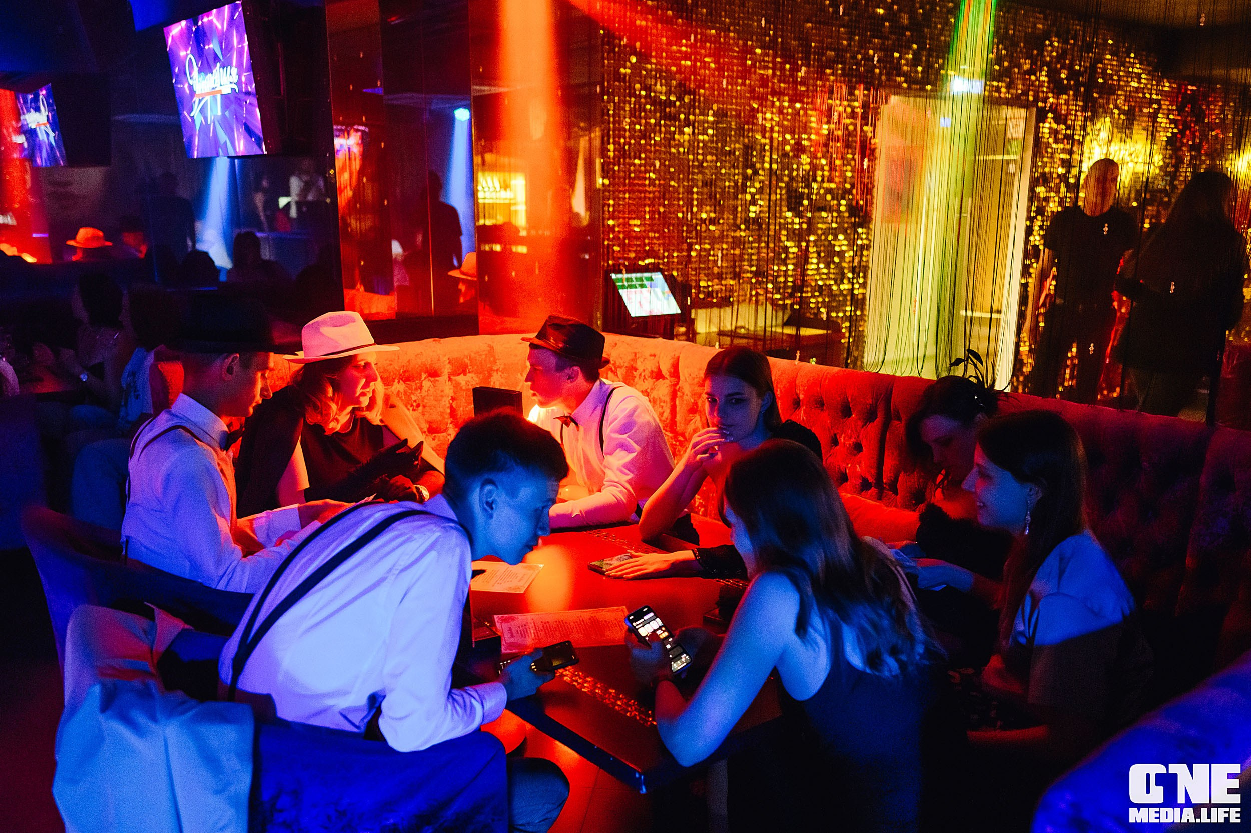Фоторепортаж из караоке-клуба Эйфория. One Media Life: фоторепортажи, фотоотчеты с мероприятий и заведений