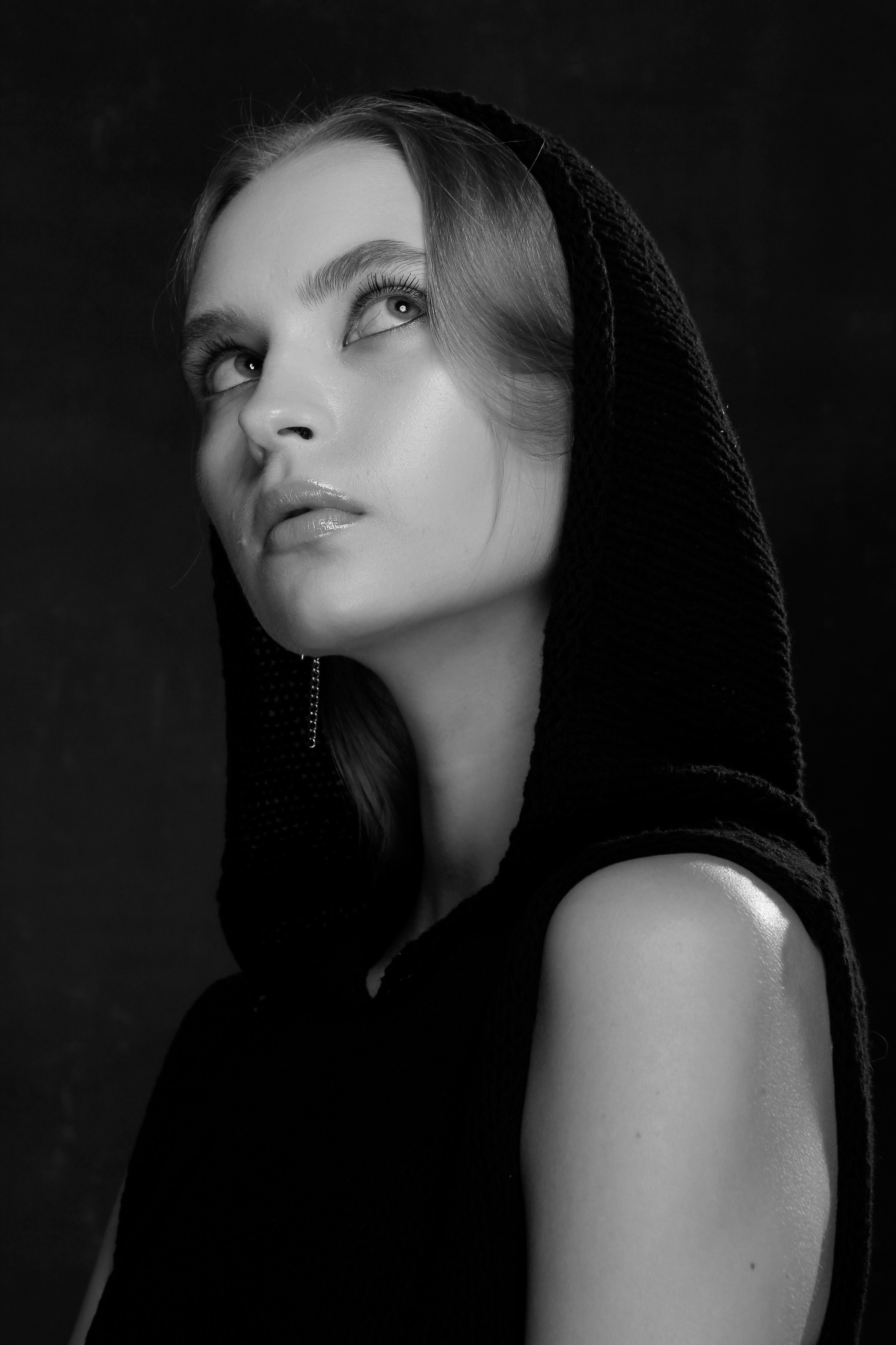 Liza. Креативный и коммерческий фотограф в Москве Алёна Куликова