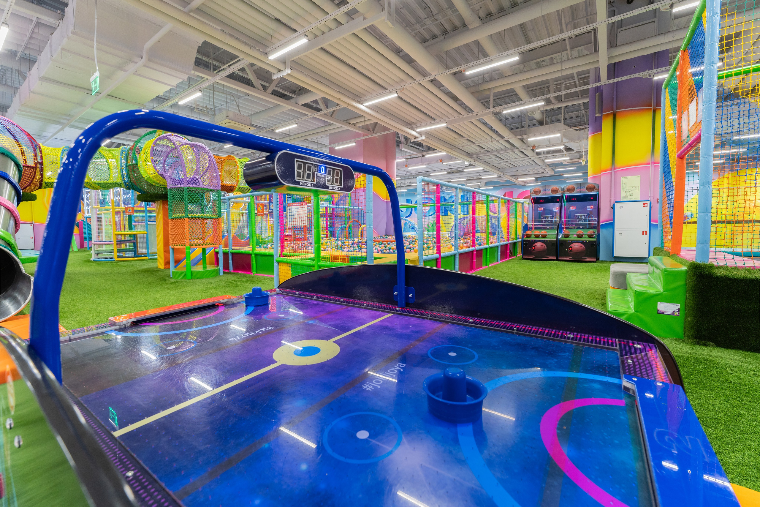 Парк развлечений Joki Joya Лефортово. Интерьерный фотограф Александра Солдатова