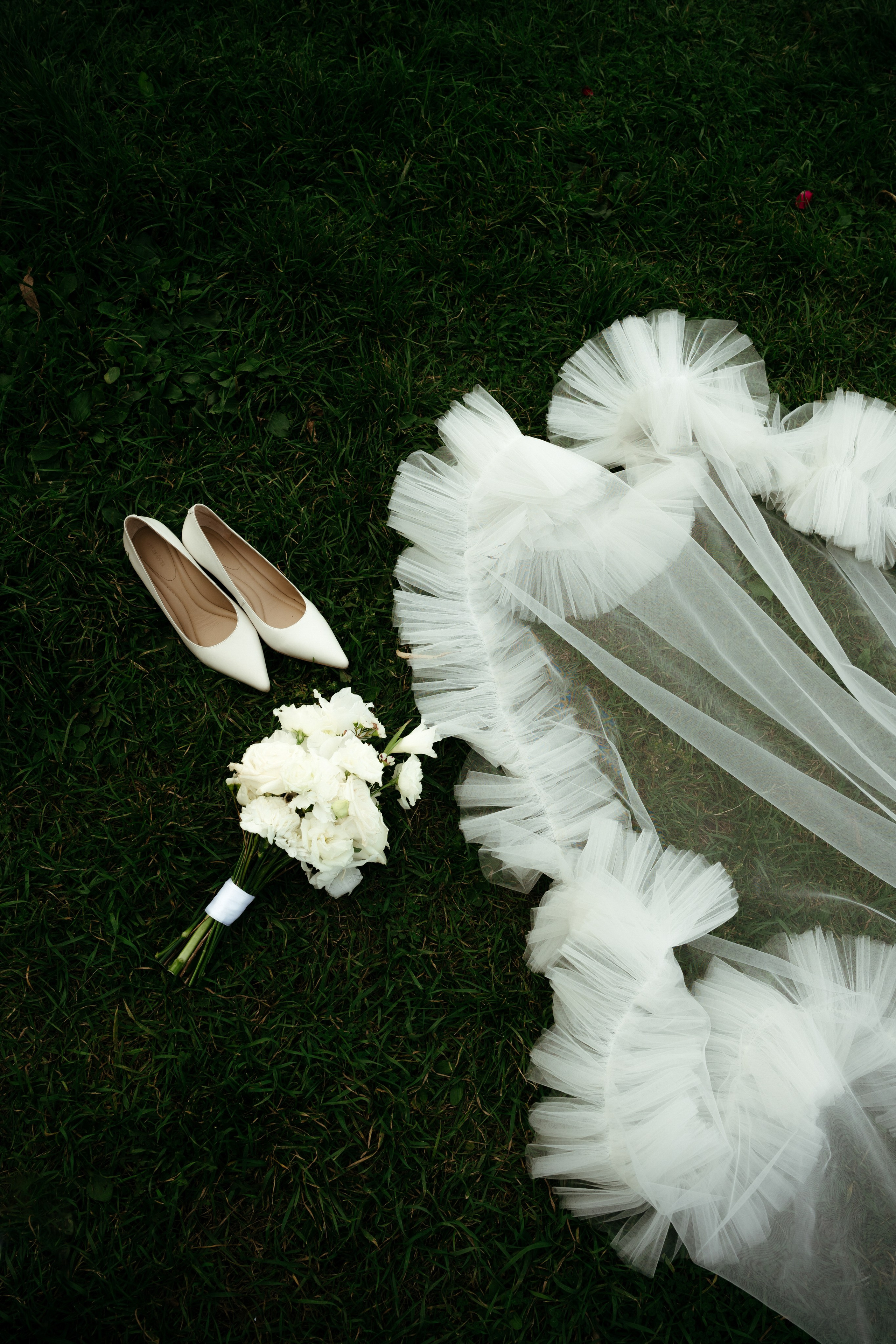 Однажды в летнем саду. Свадебный фотограф в Петербурге Таша Вайб