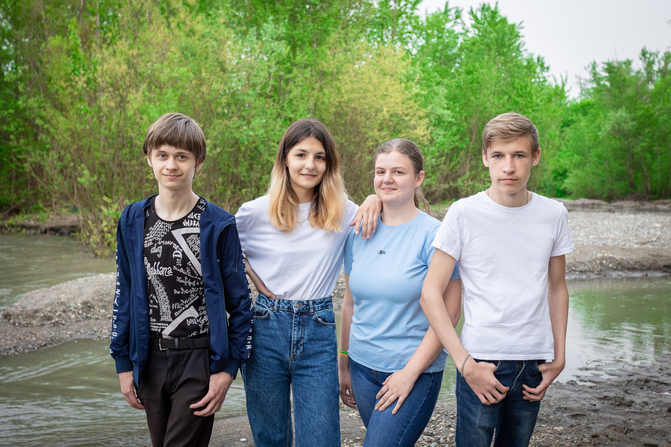 Уличная фотосессия на выпускной альбом. Выпускные альбомы Майкоп, Краснодар Елена Золотарева