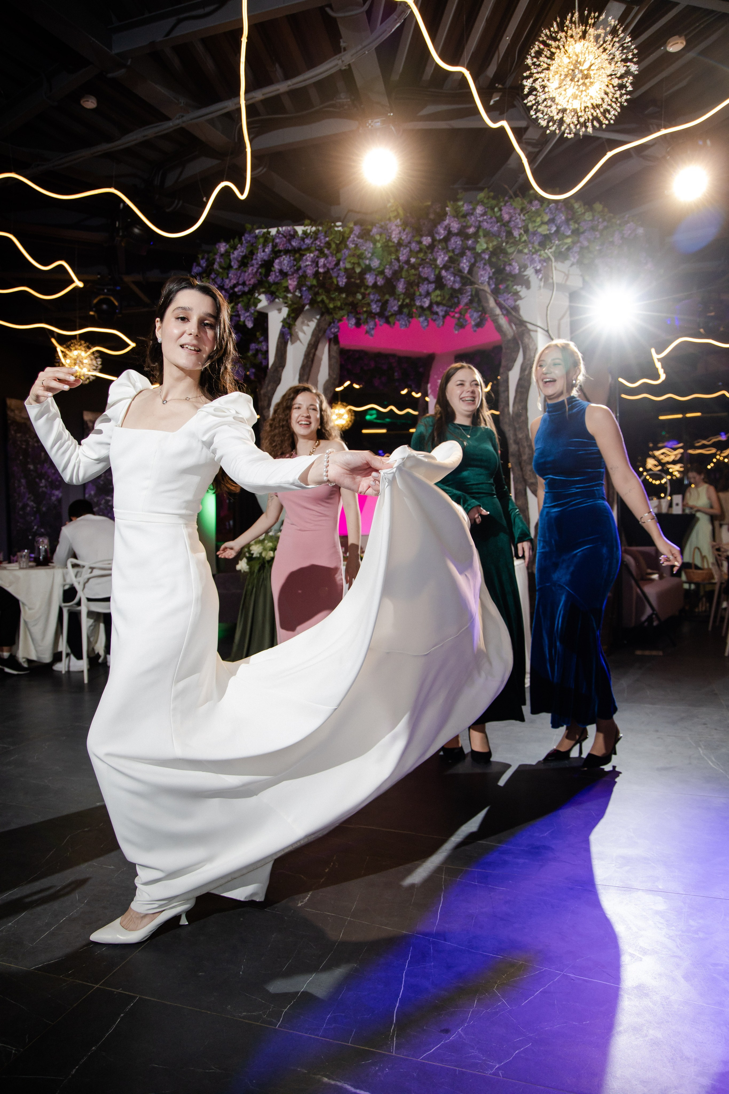 Almaz M+A. Организация и съёмка мероприятий любого формата. Иван Быков