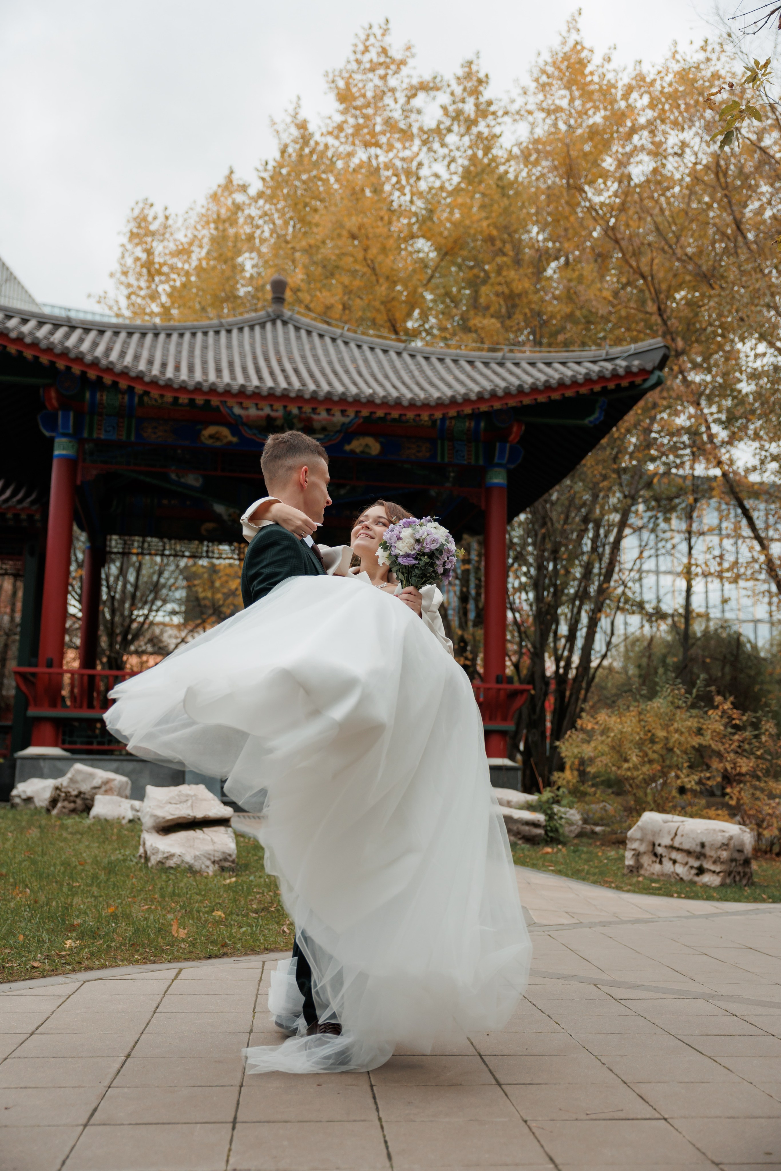 Константин и Дарья, ЗАГС ВДНХ, отель Soluxe, ресторан «Антик». Свадебный и репортажный фотограф (Москва, Королев и другие)