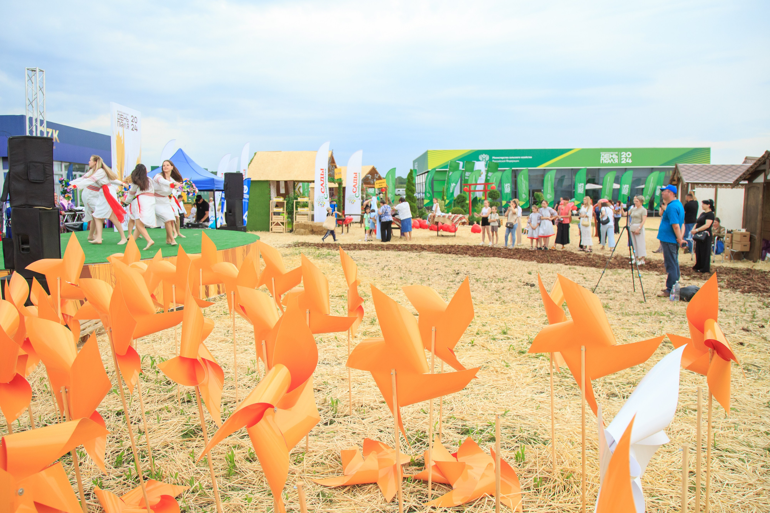 Репортажный фотограф. Репортажная фотосъёмка Минеральные Воды, Пятигорск, Кисловодск, Ставрополь. Репортажный и свадебный фотограф Пятигорск и КМВ