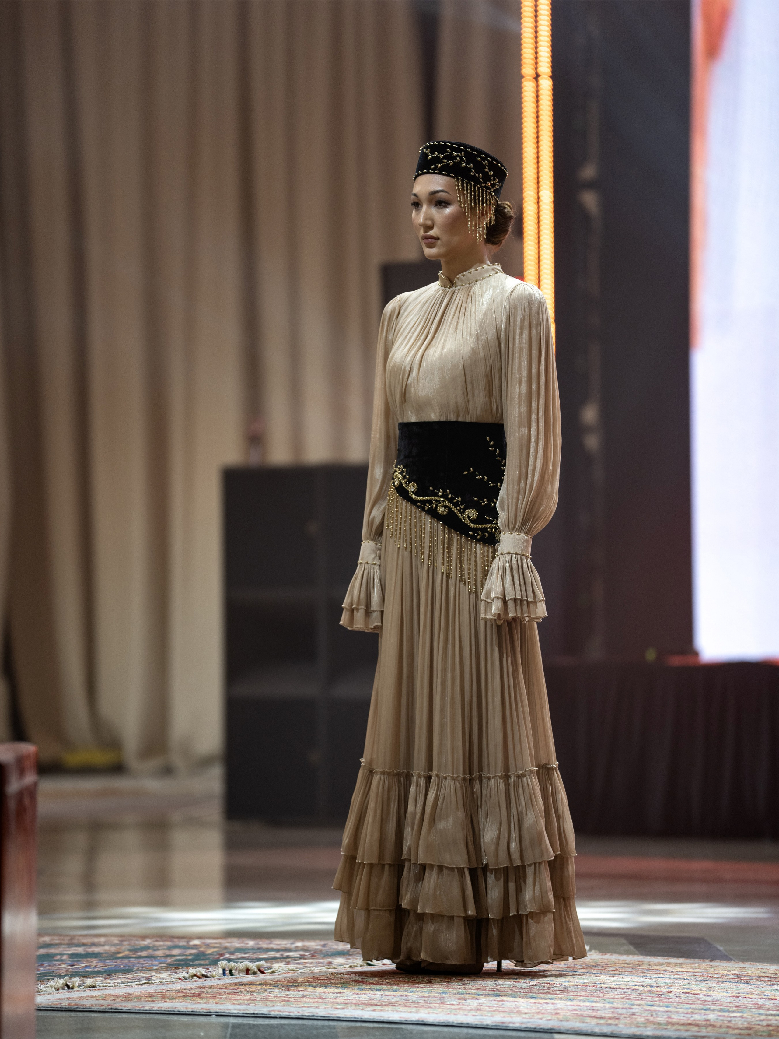 Khanshaiym brand. Сайт Алматинского НЮ АРТ, будуар и фэшн фотографа Дениса Карпенко