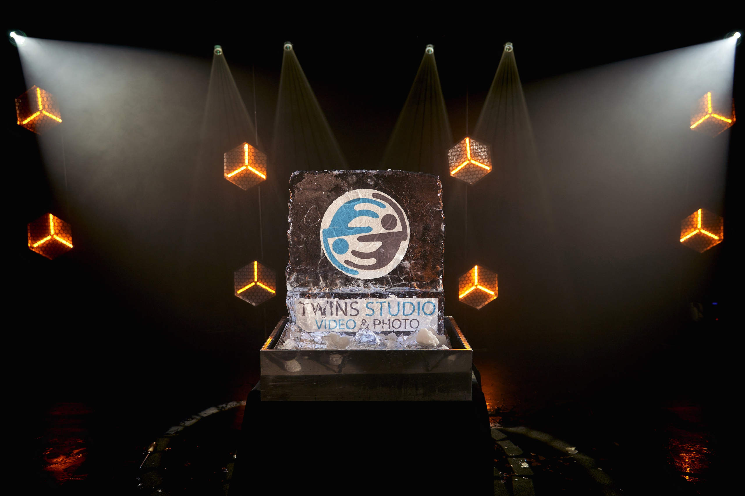 ТВИНС СТУДИО — лучшие фотографы и операторы Краснодара и России. ТВИНС СТУДИО — лучшие свадебные фотографы и видеографы в Краснодаре