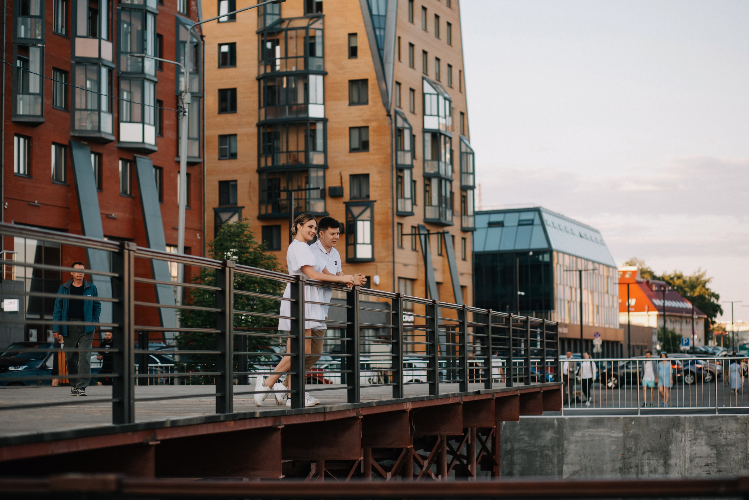 Предсвадебная фотосъемка набережная Архангельск. Свадебный фотограф в Архангельске и Северодвинске