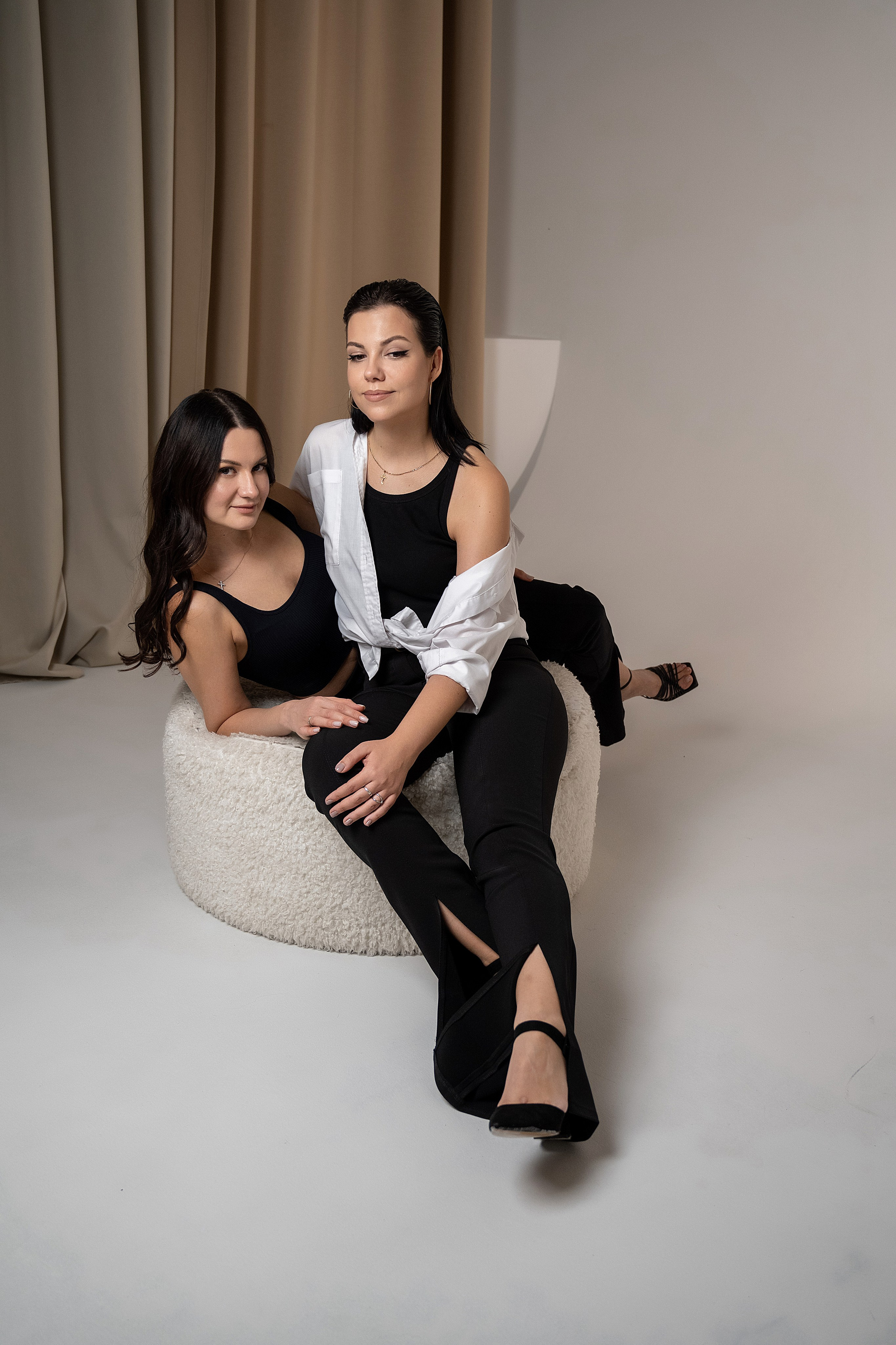 Марина и Светлана. Свадебный фотограф Новороссийск Марина КрамарИна Полещук