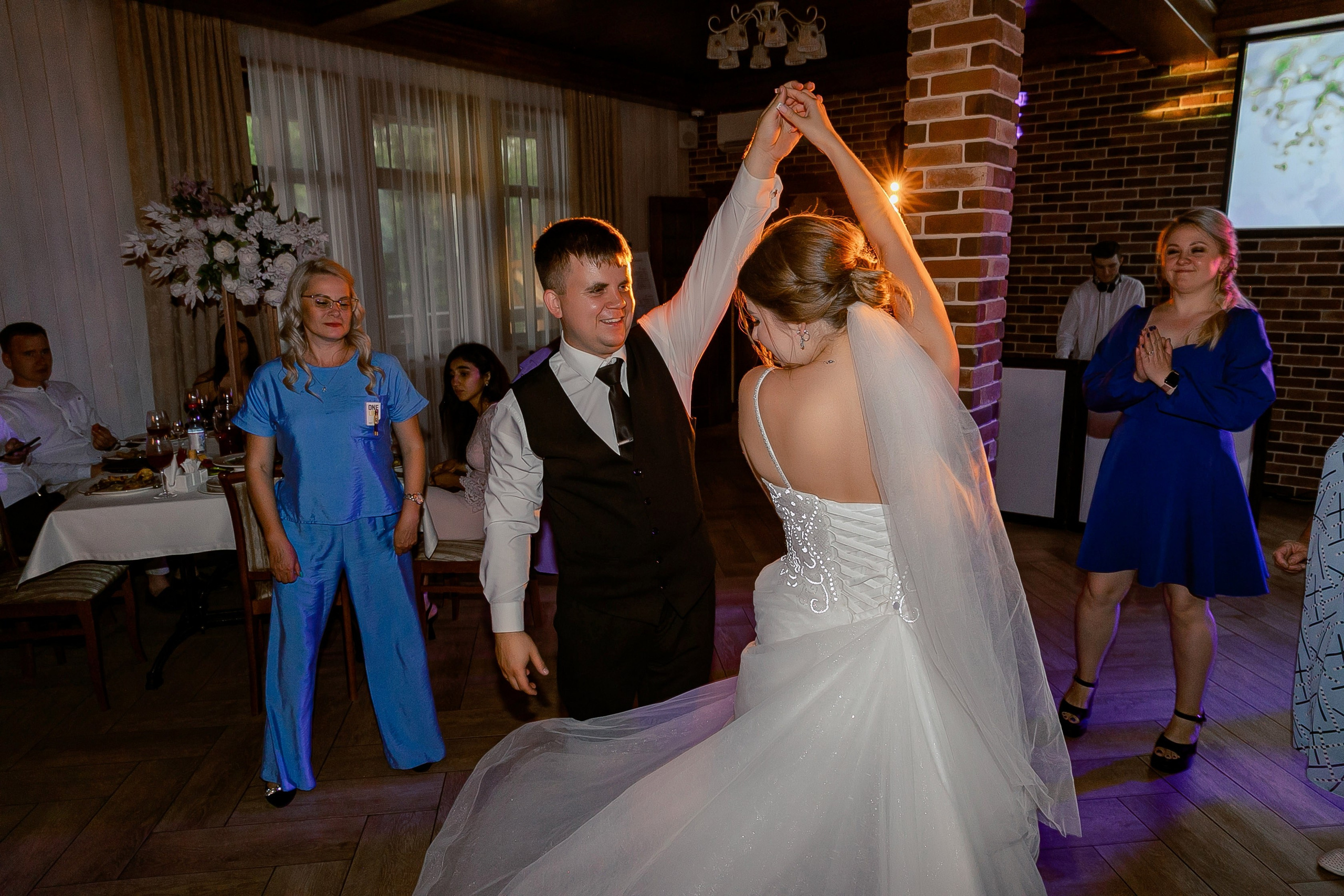 Кирилл и Валентина. Свадебный фотограф в новокузнецке