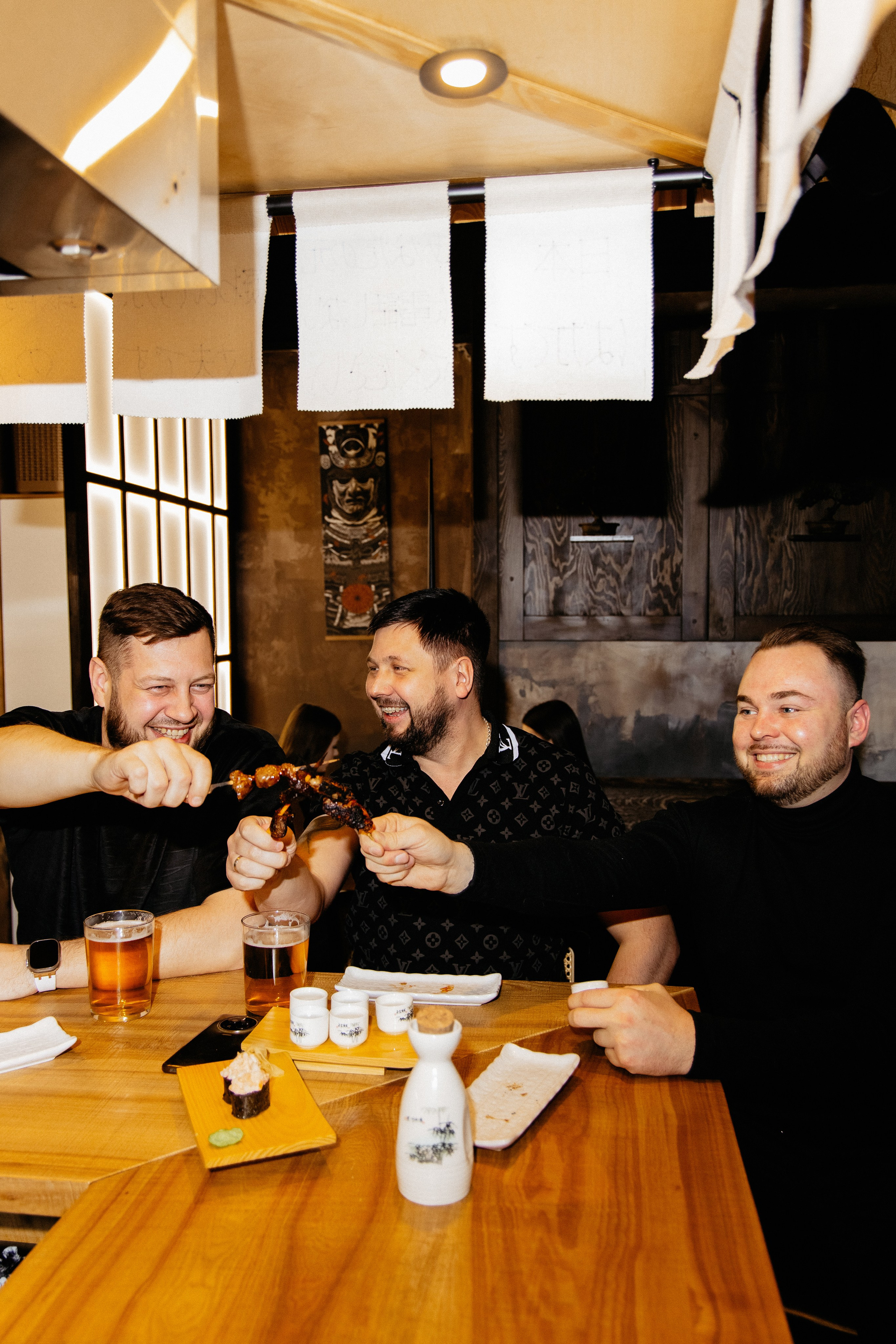 Ресторан НАМБА. Свадебный фотограф Челябинск Зиненко Виктория