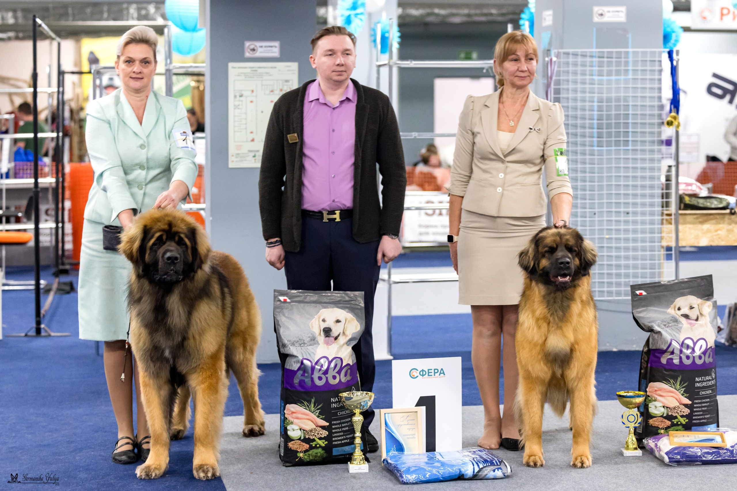 Сфера 28.01. и 4.02.2024. Фотограф-анималист Юлия Германика