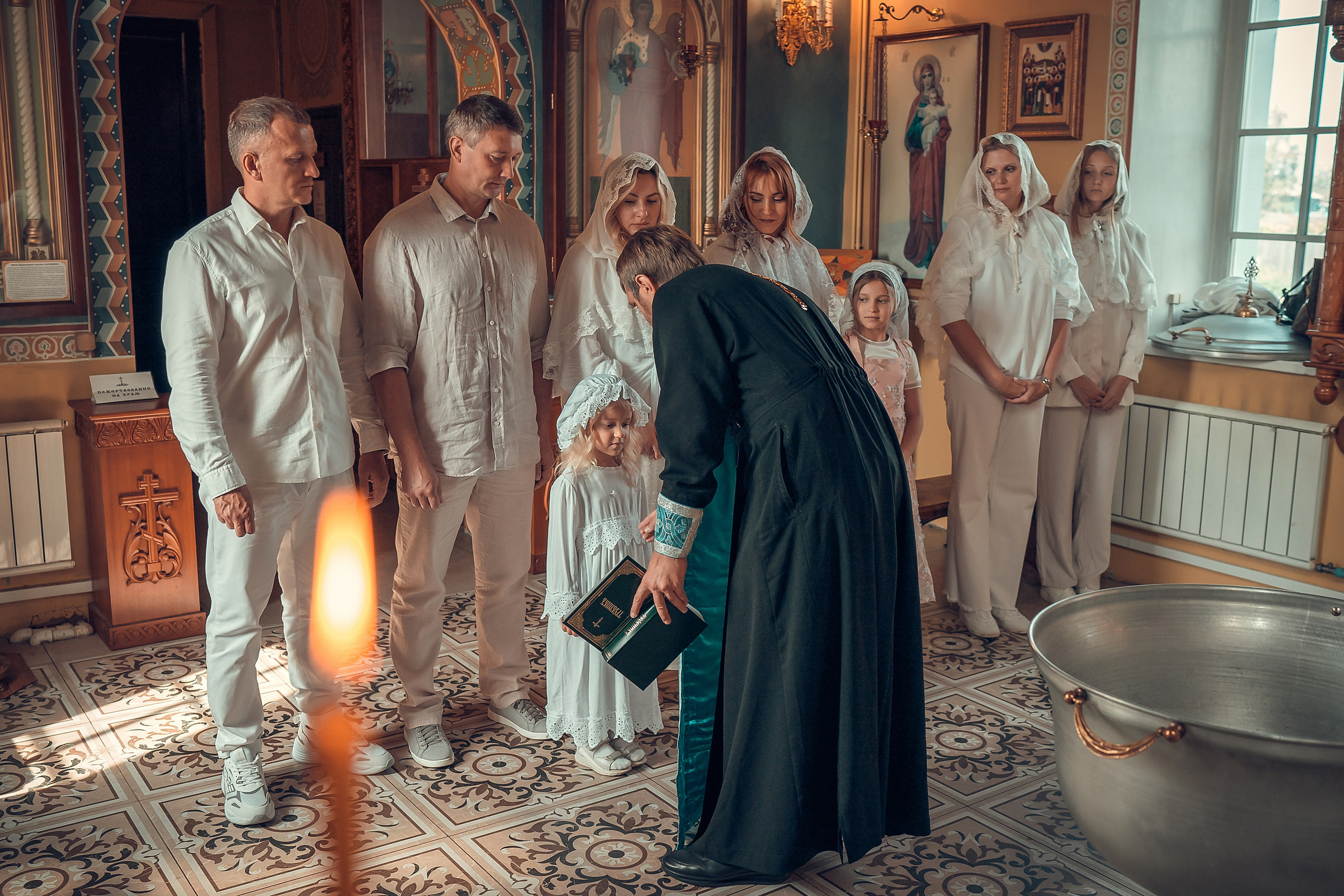 Крещение Даны. Фотограф на Крещение и Венчание в Красноярске Рамазанова Юлия