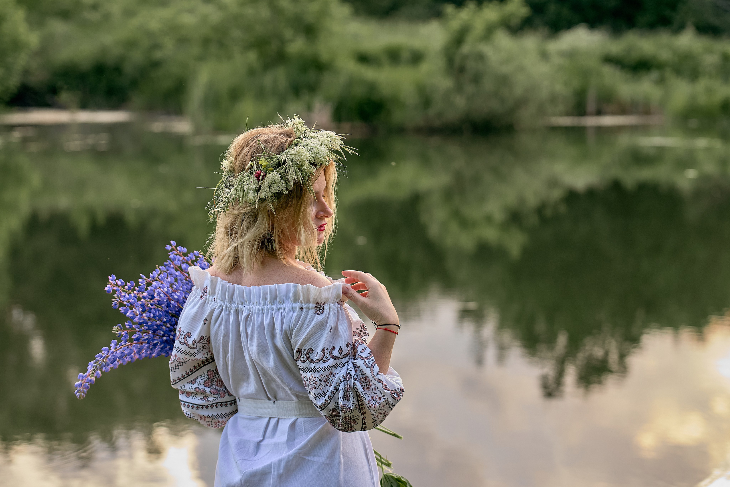Фотосессия в роще для группы девушек. Фотограф в Дивеево