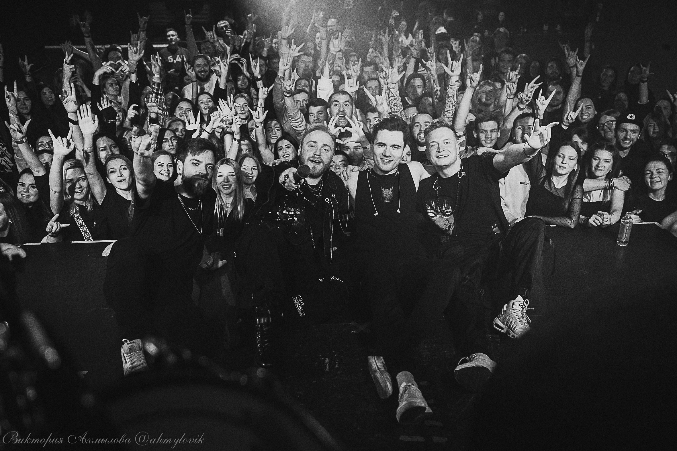 19.11.2023 iOstra Glastonberry. Виктория Ахмылова. Фотограф в Москве