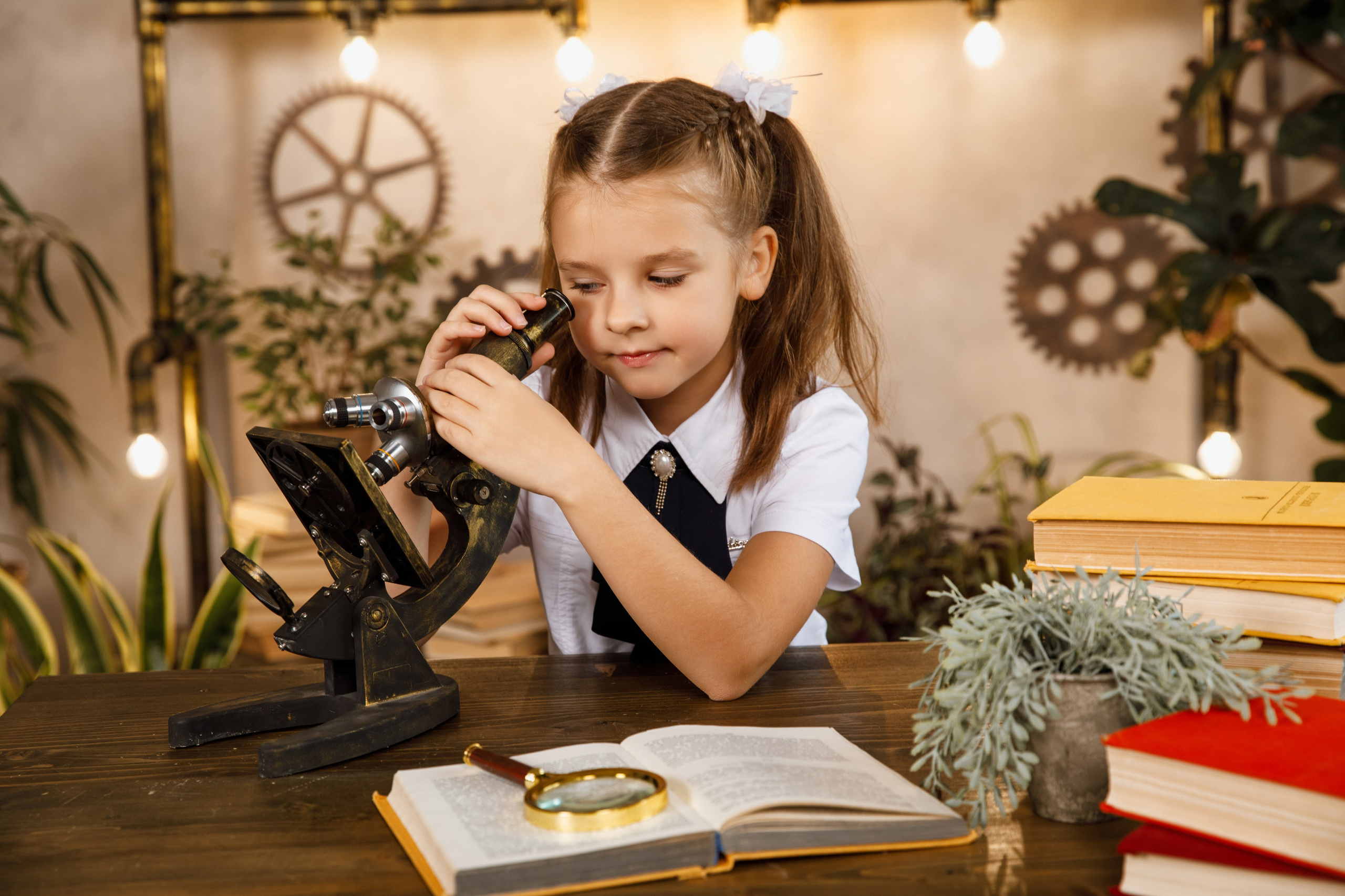 В фотозоне «Исследователь». Выпускные альбомы Евгении Виноградовой г. Липецк