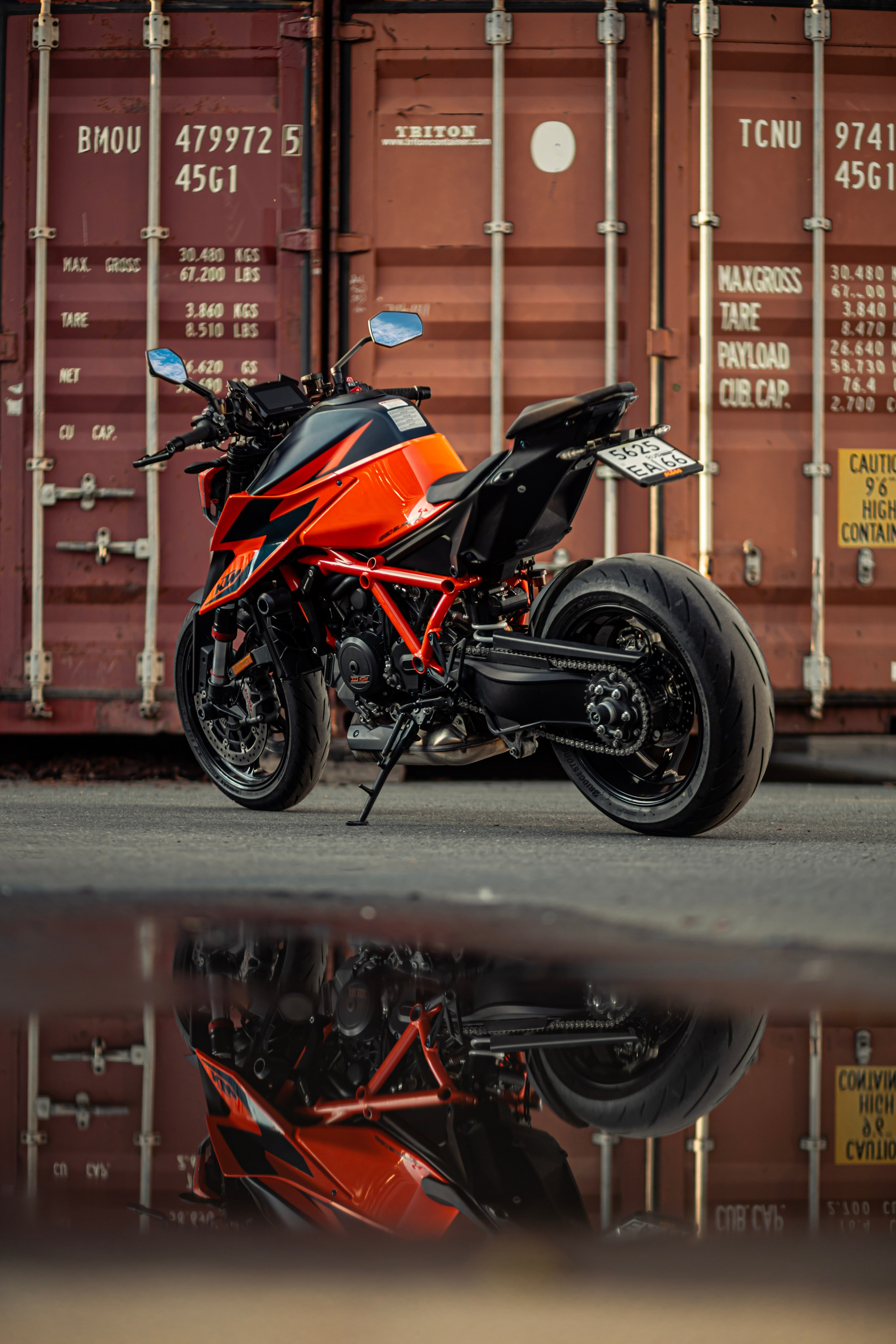 KTM Duke. Автомобильный фотограф в Екатеринбурге Сергей Эндерс