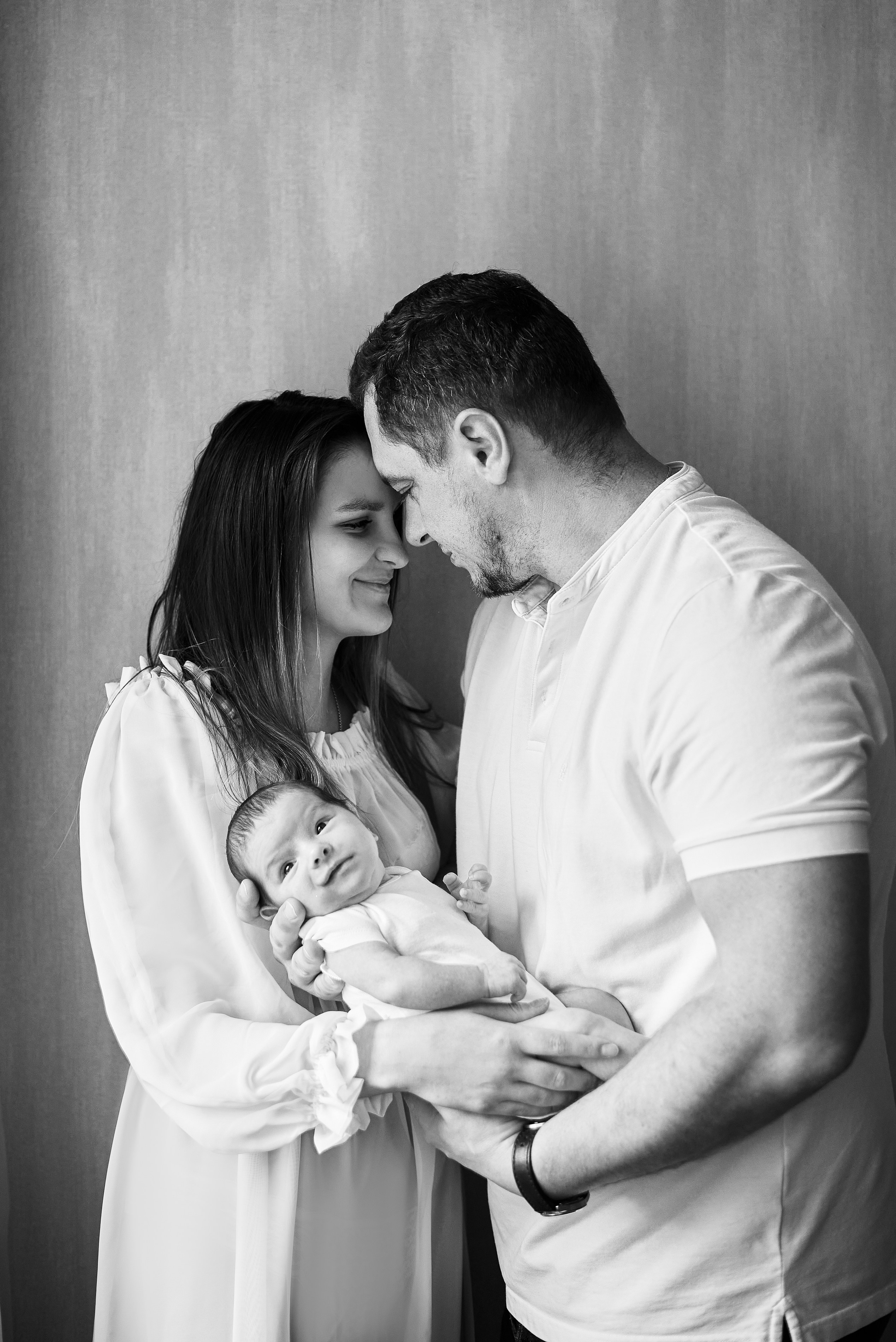 Семейная фотосессия с новорожденным Александр. Семейный фотограф в Южно-Сахалинске Анастасия Лимарева