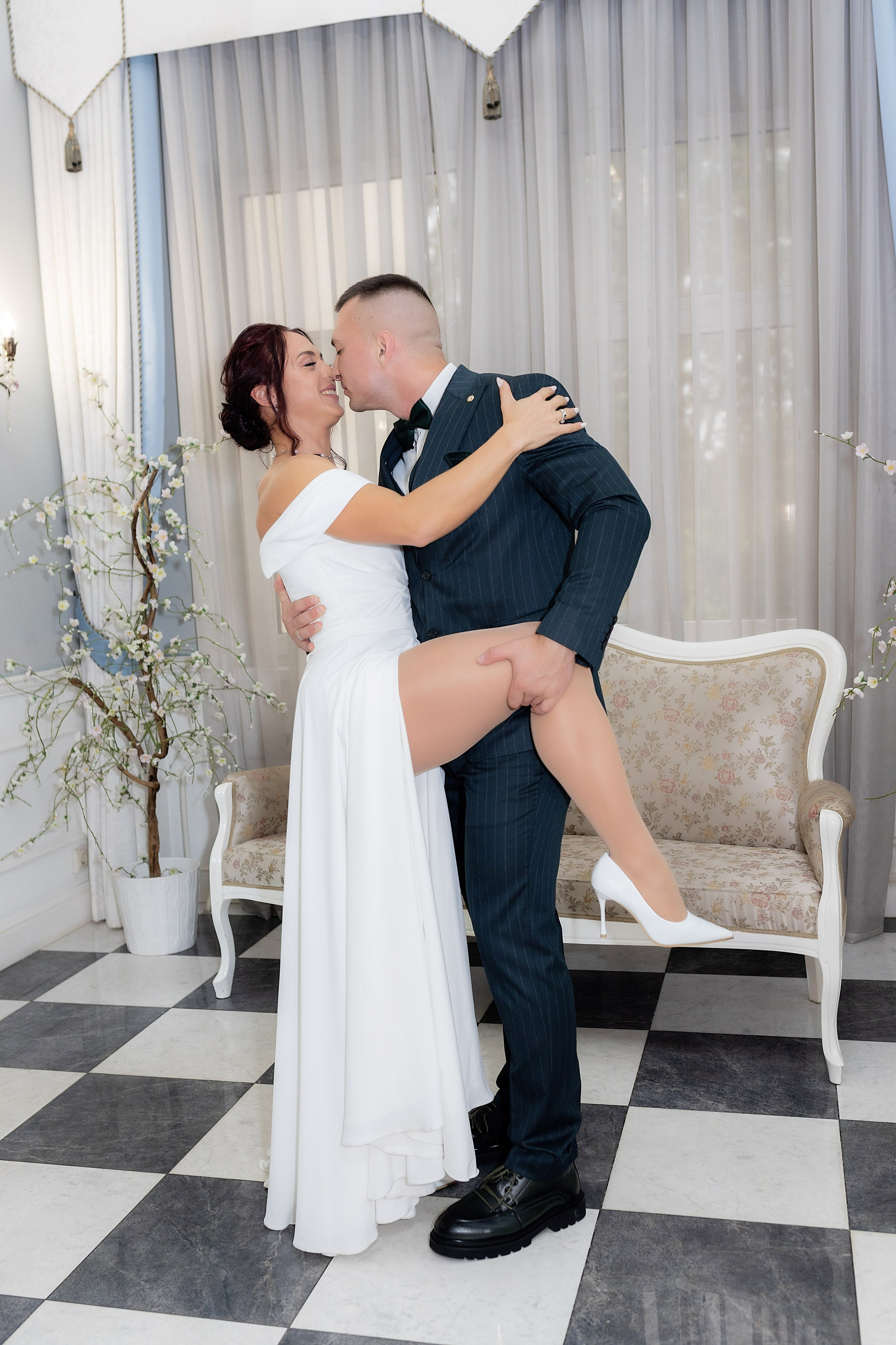 Свадебная фотосессия + съемка в студии. Фотограф в Железнодорожном и Балашихе