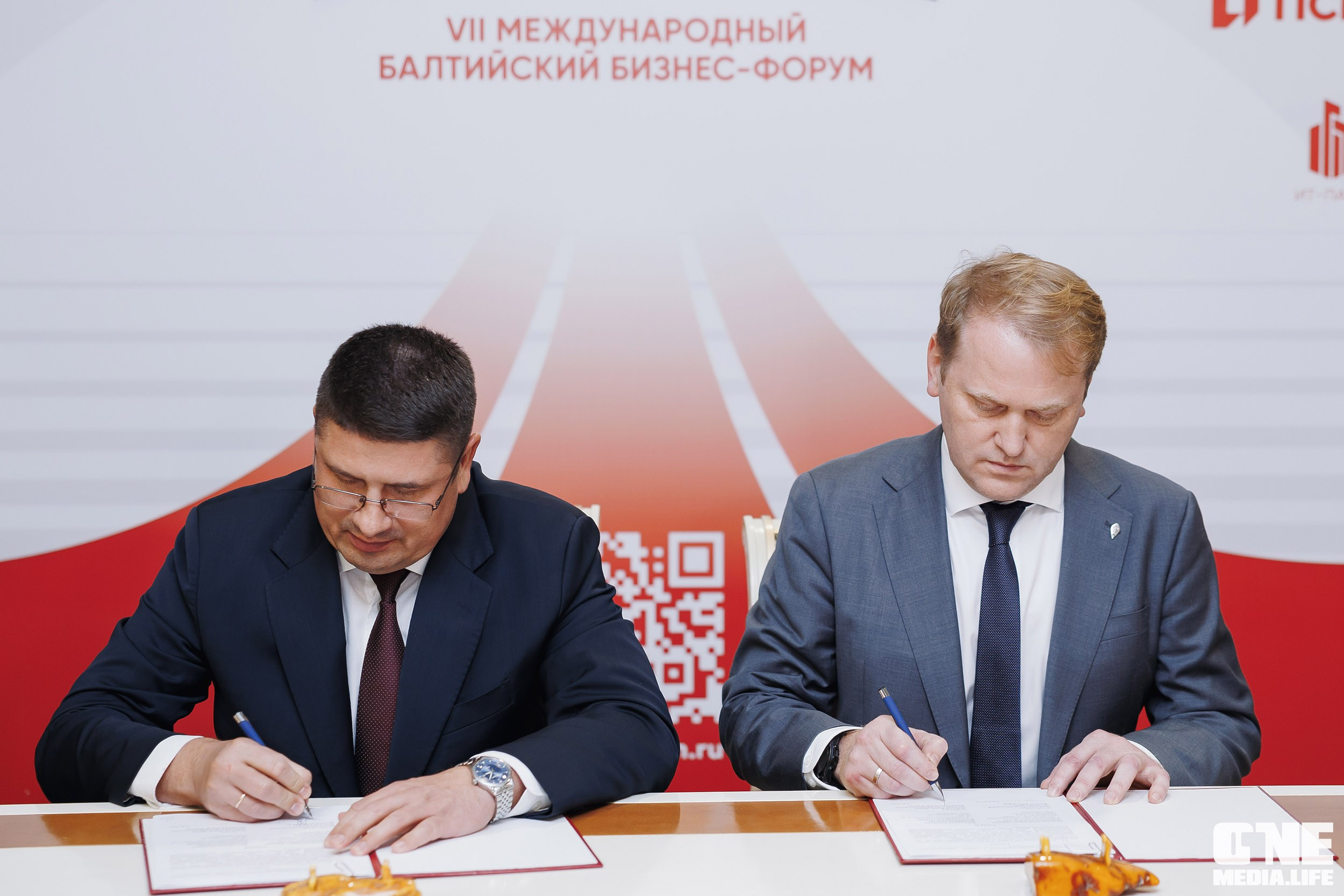 Фоторепортаж VII Международный форум «Вселенная бизнеса. Время Побед». One Media Life: фоторепортажи, фотоотчеты с мероприятий и заведений