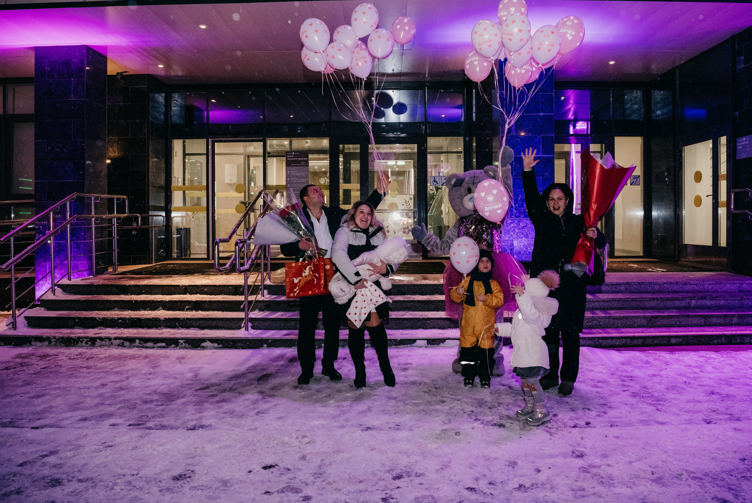 Выписка Александры. Фотограф на выписку из роддома в Москве и МО