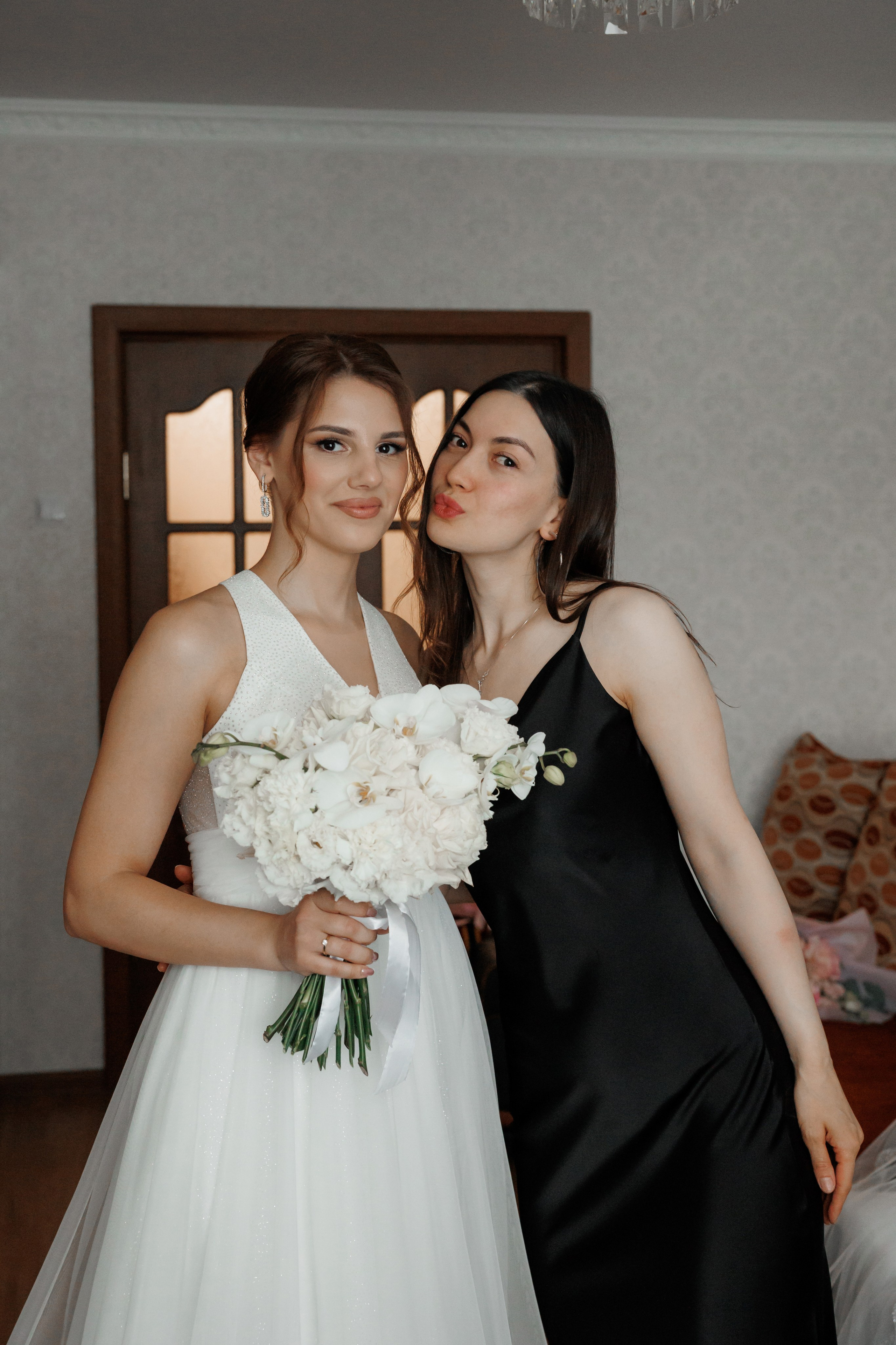 ЗАГС Бутово и Остафьево. Свадебный и репортажный фотограф (Москва, Королев и другие)