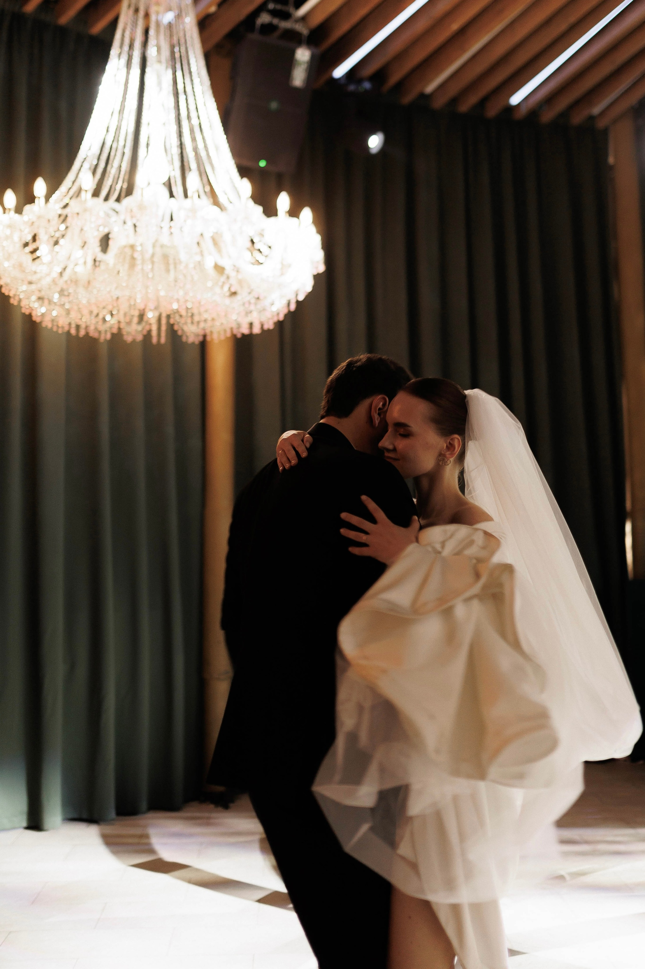 …. Свадебный фотограф в Санкт-Петербурге Александра Чукавина