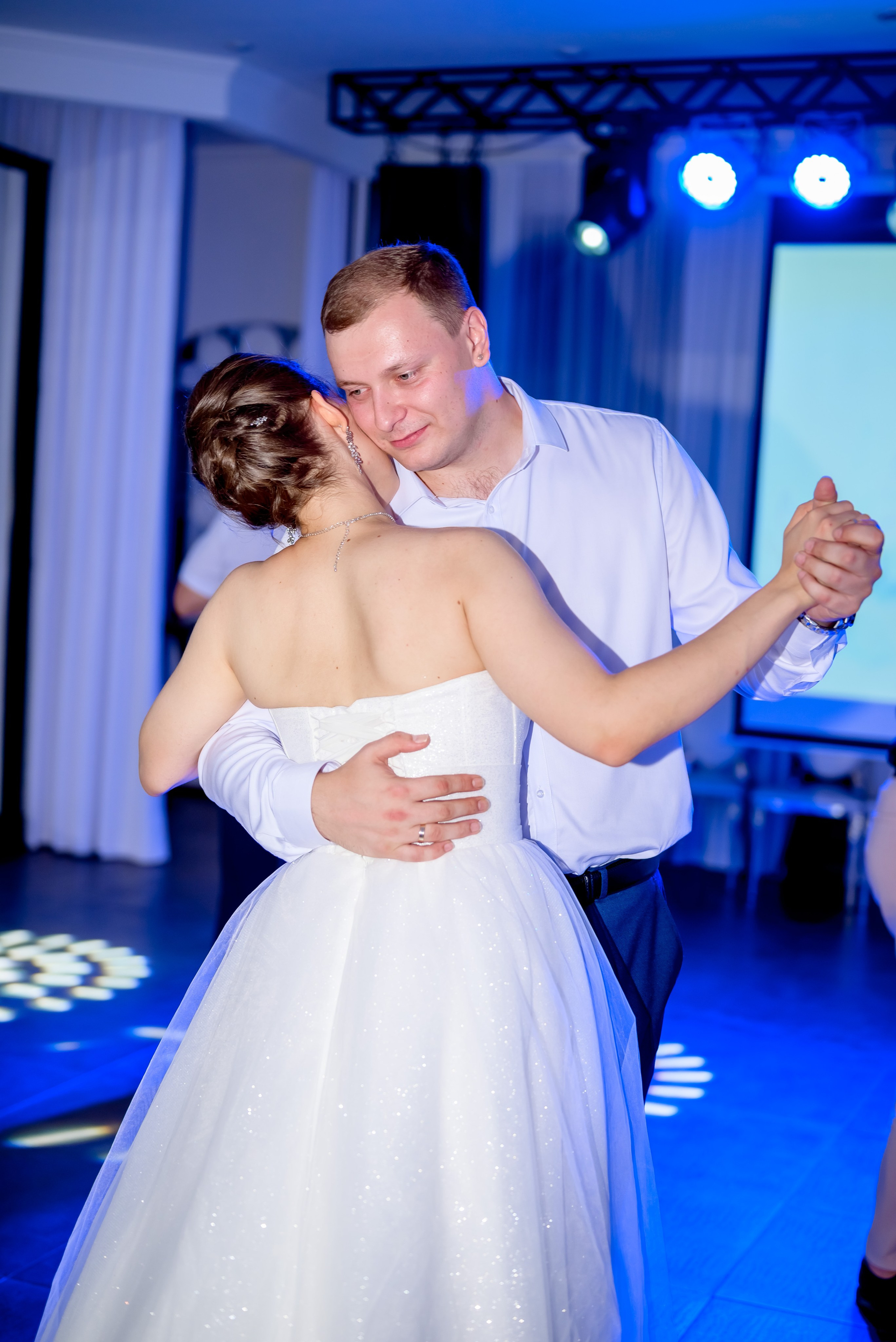 Банкетная часть (1). Юлия Басня семейный и свадебный фотограф в Донецке