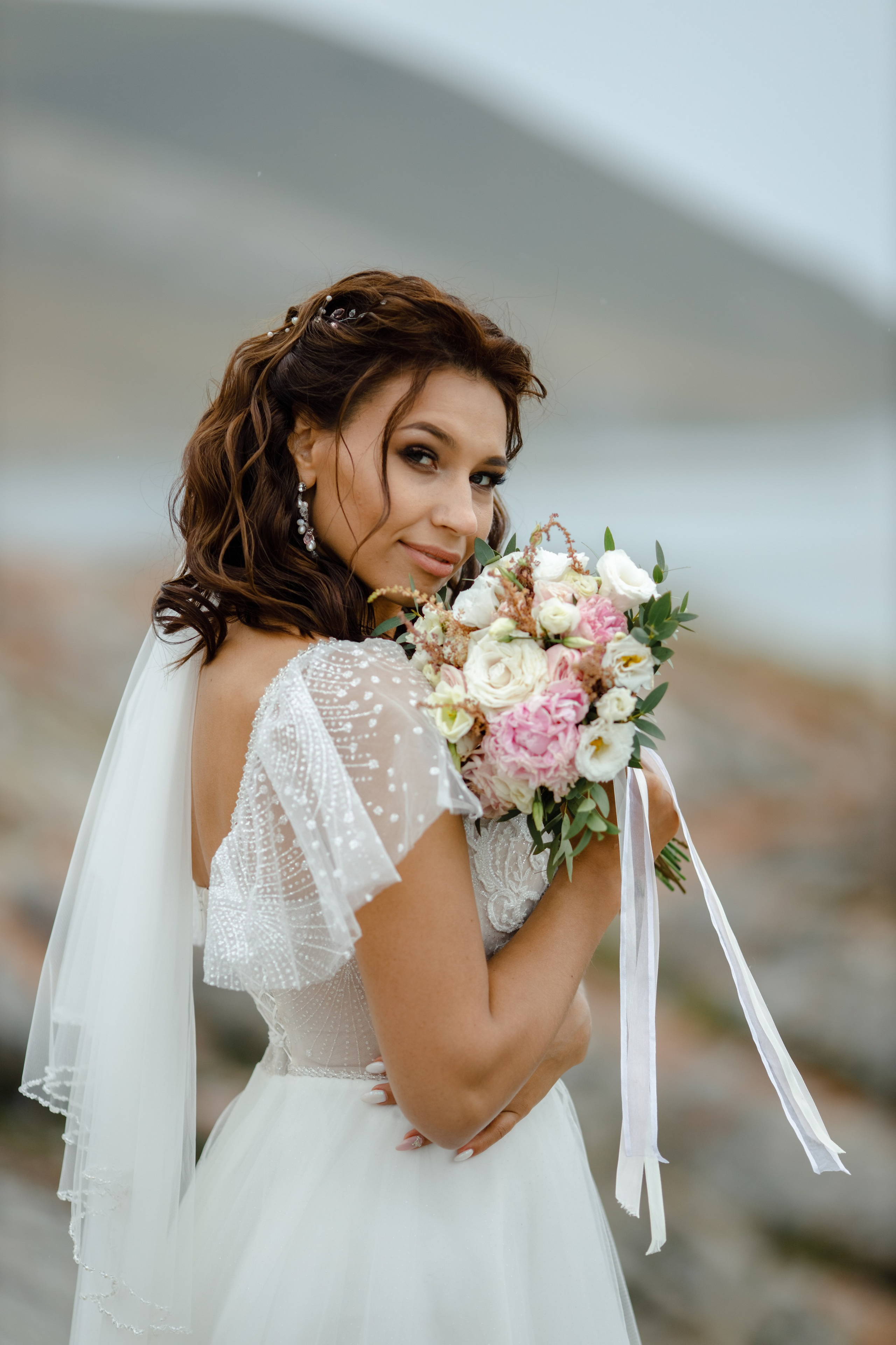 Свадебная фотосессия с выездом за город. Свадебный фотограф Москва КМВ Марина Комиссарова