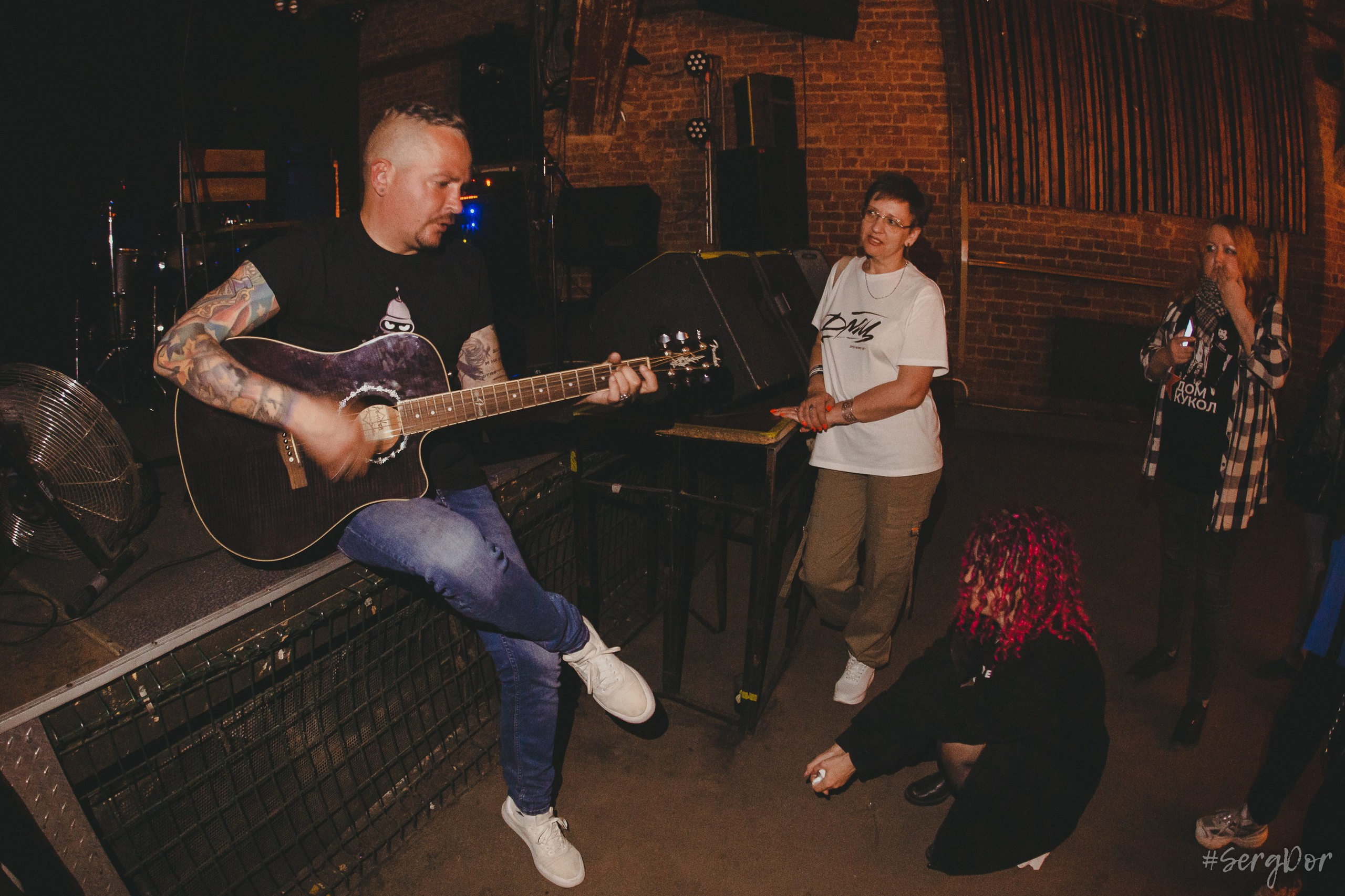 Андрей Грейчайник, ДМЦ, акустика, Дороги Меняют Цвет, Питер, СПб, Санкт-Петербург, Денис Дёмкин, Цоколь, Zoccolo 2.0, 17.05.2024, SergDor, 17 мая 2024 года, #SergDor