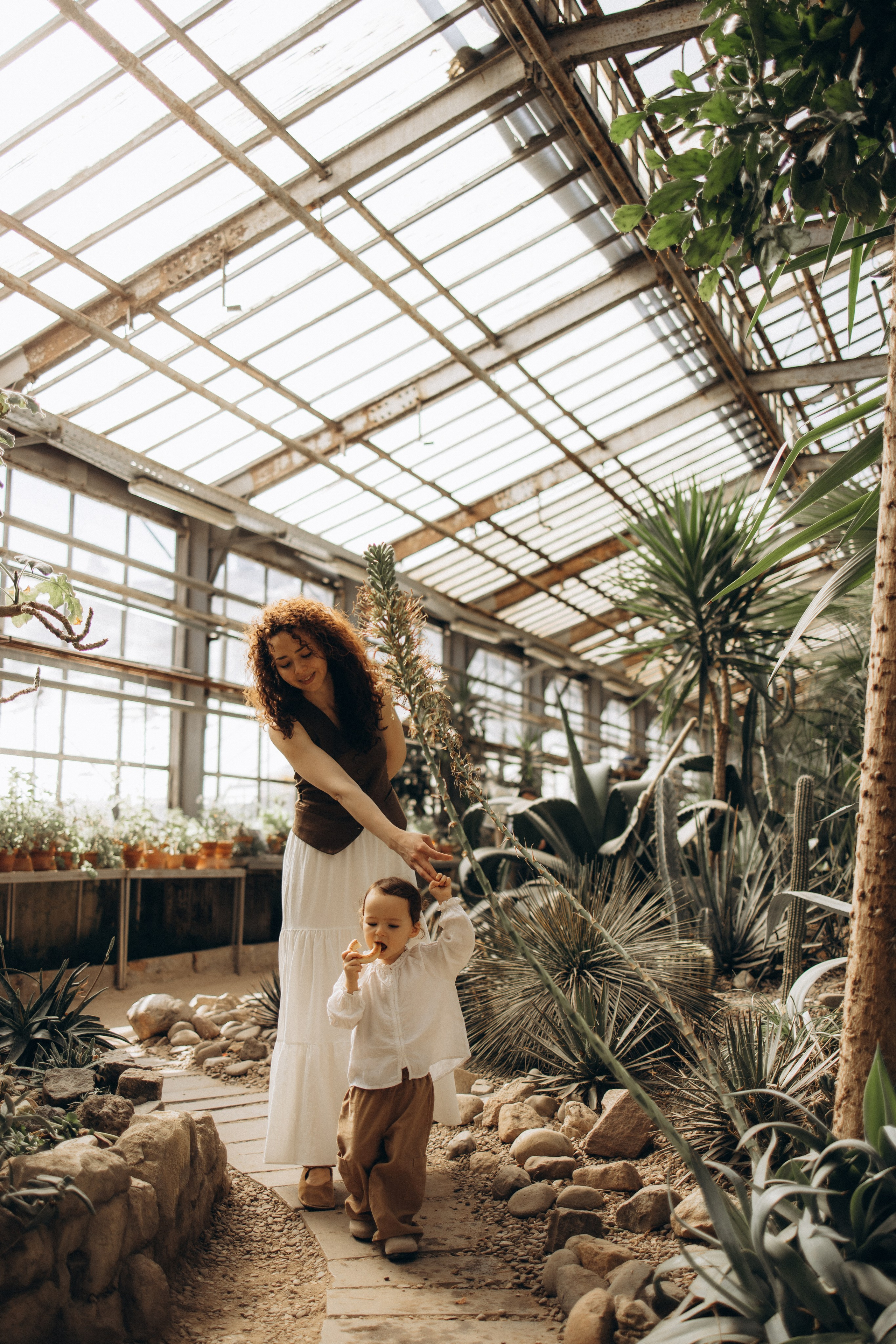 Прогулка по оранжерее. Семейный фотограф в Москве Ксения Аганина