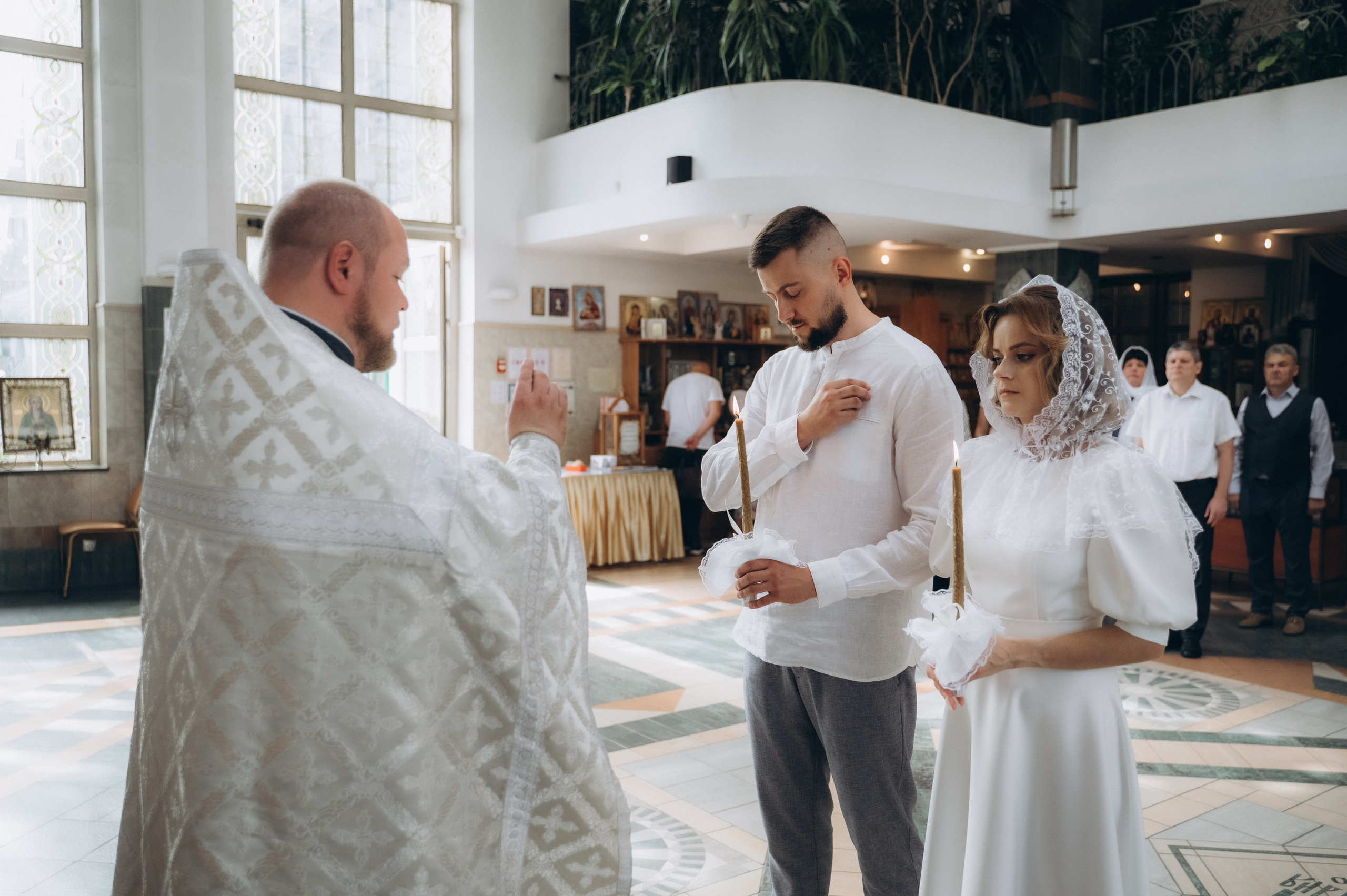 Венчание Сергей и Юлия (Дом милосердия). Семейный фотограф в Минске Дарья Дреко