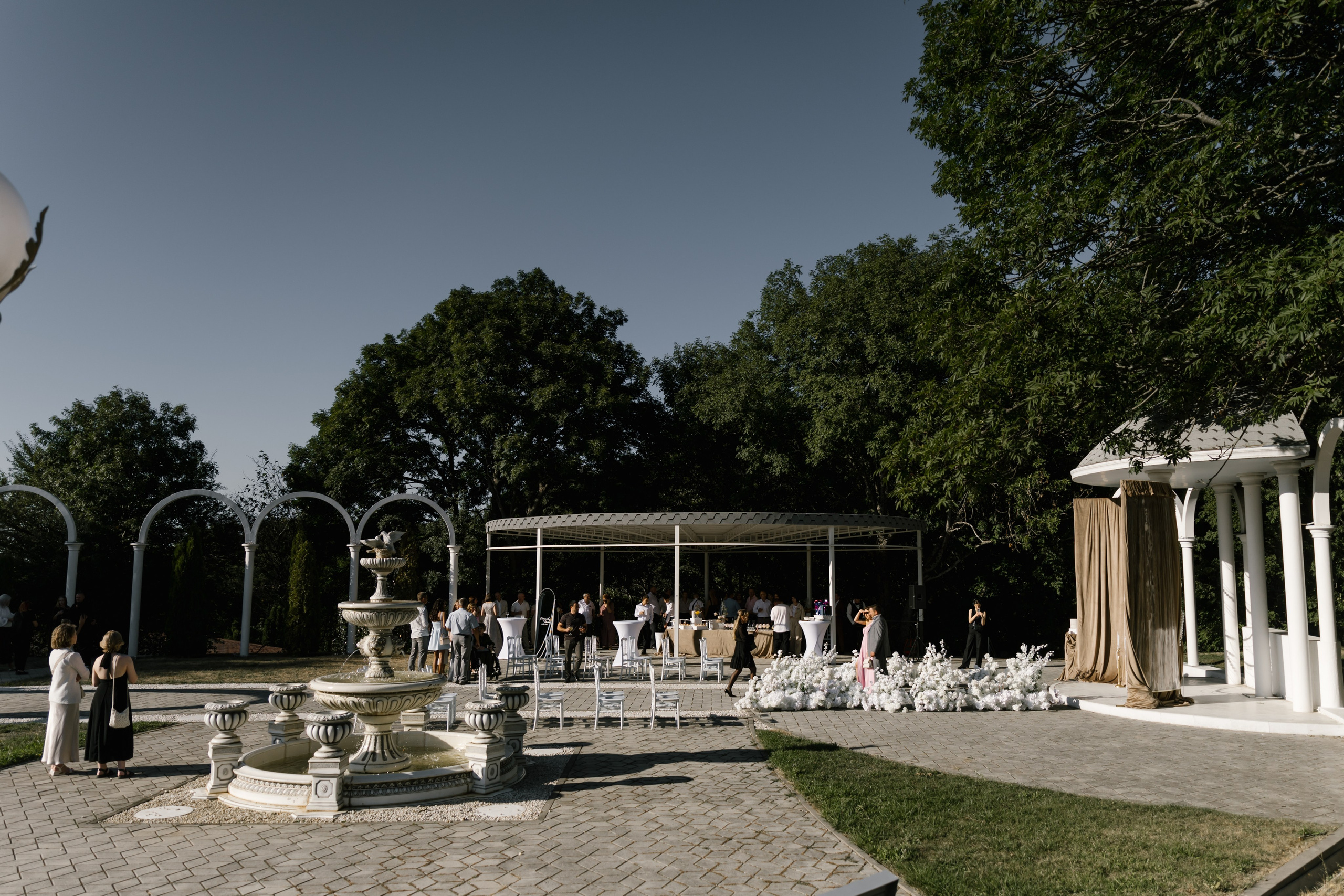 Стас и Полина. Свадебный фотограф в Пятигорске и КМВ Софья Аджикеримова