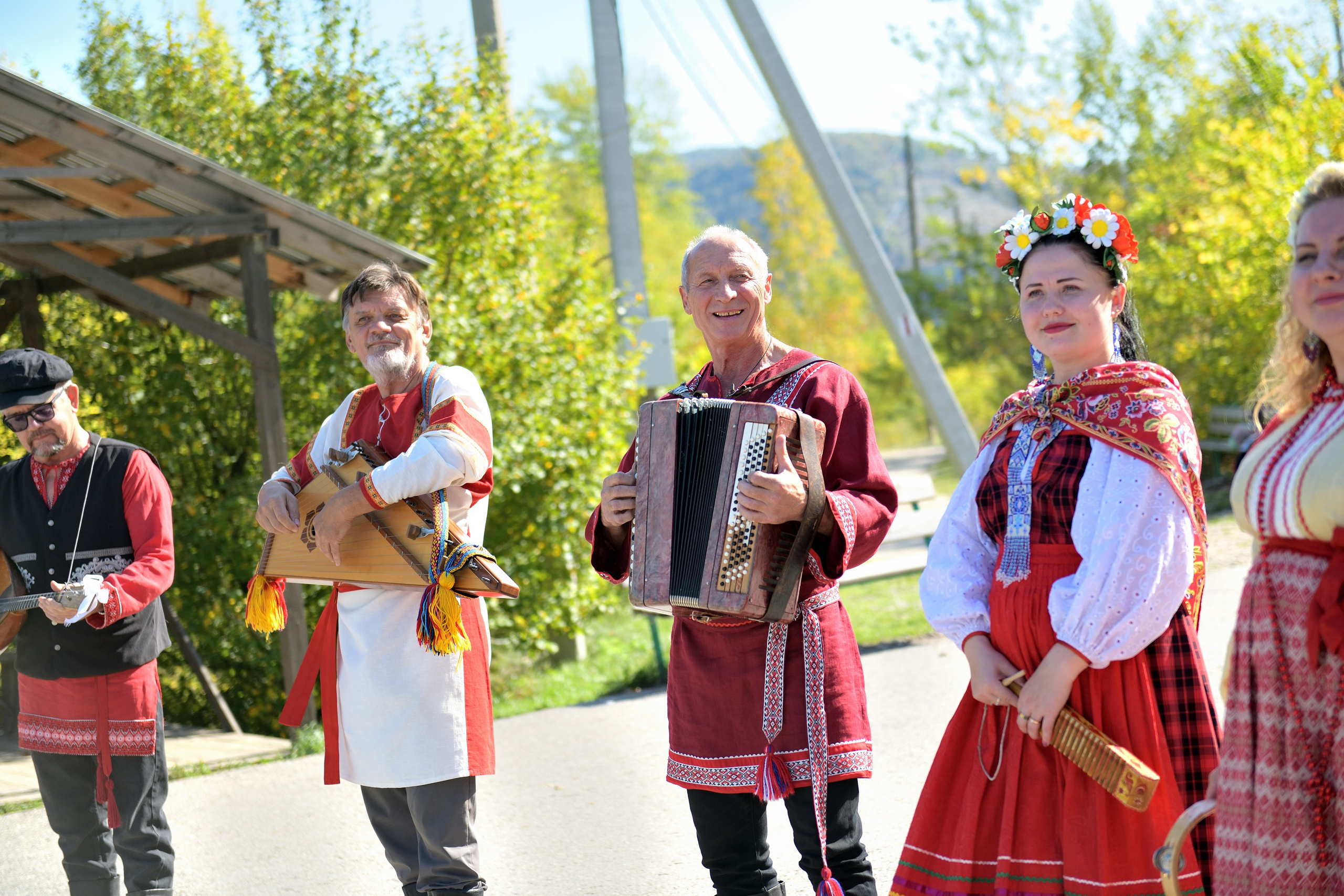 "Корпоративное мероприятия в русском стиле".