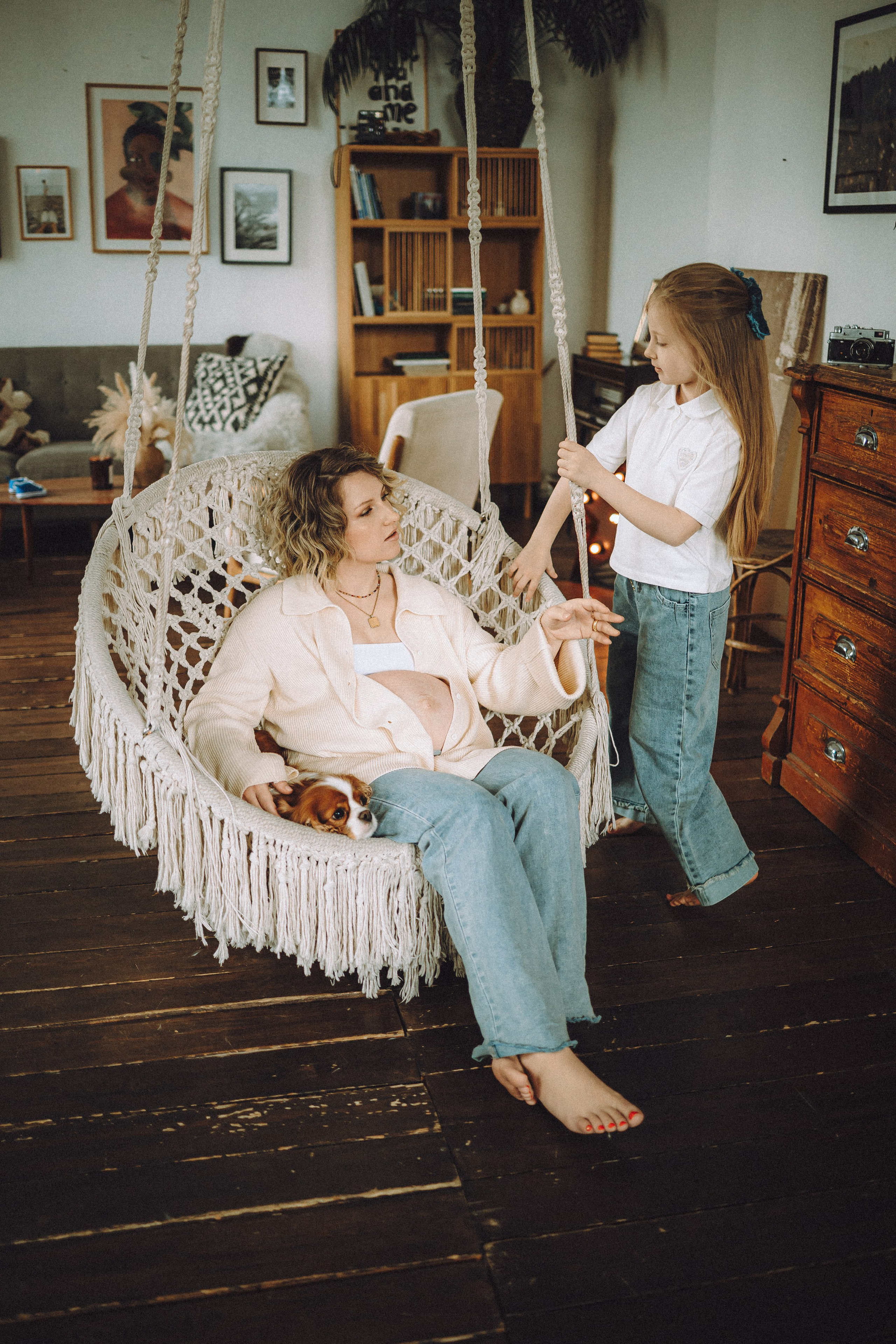 Валя, Вася, Аня и Ириска