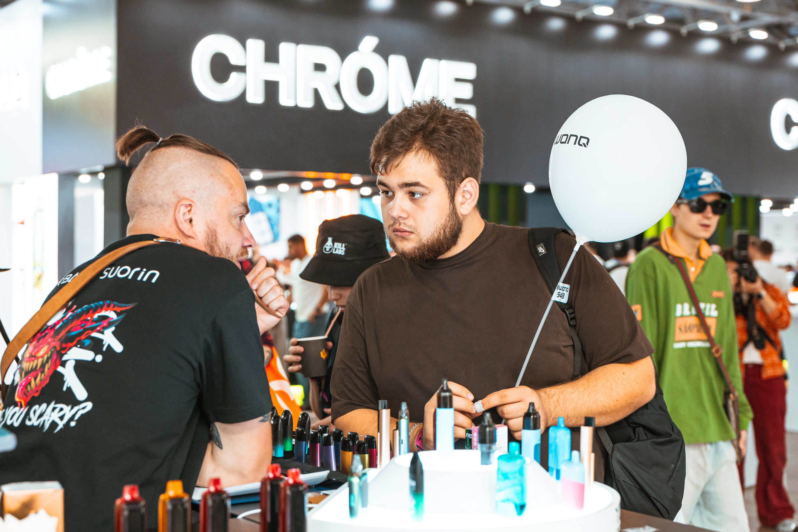 VAPE CLUB SHOW 2025 Крокус Экспо. Фотограф в Москве Дмитрий Емельянов