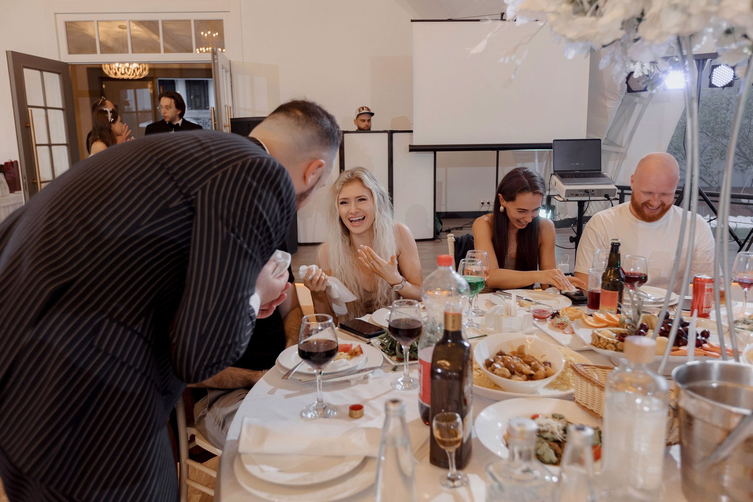 Дамир и Анна. Свадебный фотограф и видеограф Юрий и Эля Дубинины