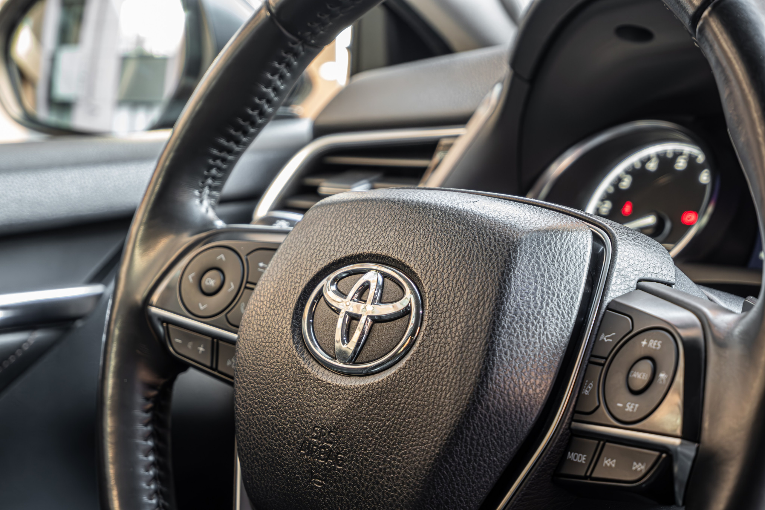 Фотосъемка автомобилей для продажи и аренды — увеличьте спрос на ваше авто