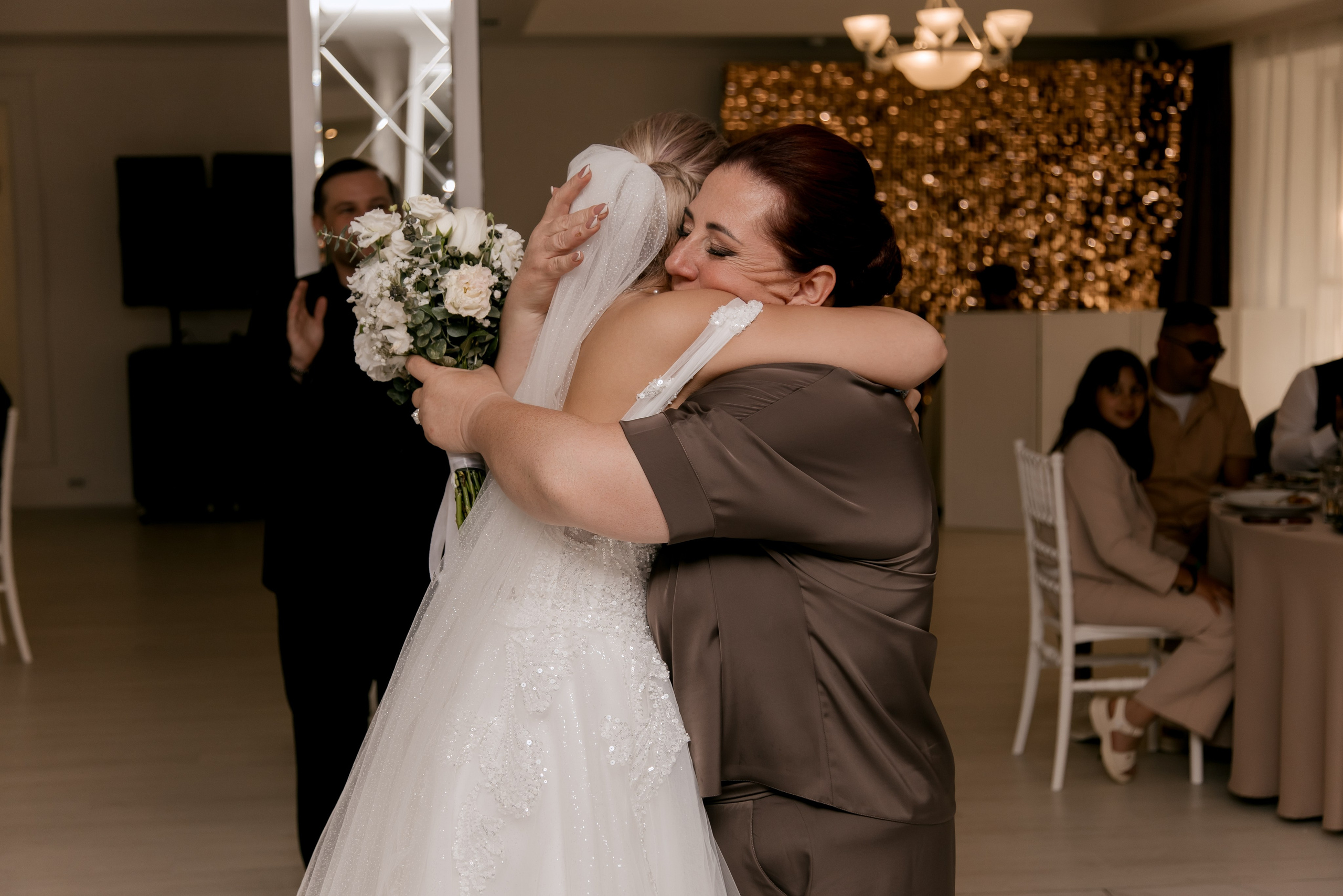 Тимур и Валерия. Свадебный фотограф Челябинск