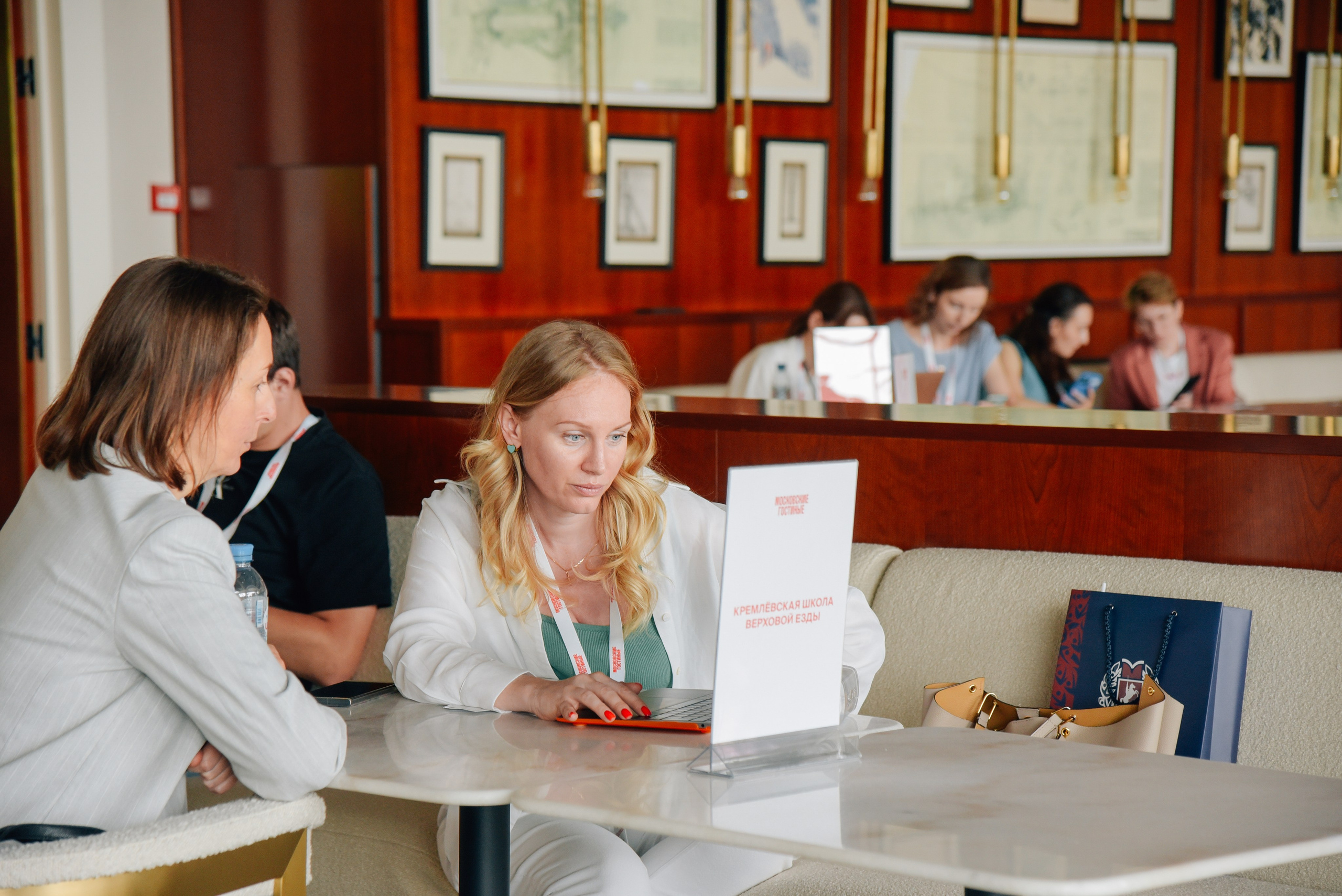 Московские Гостиные Воробьевы горы. Фотограф Лола Волна, город Москва