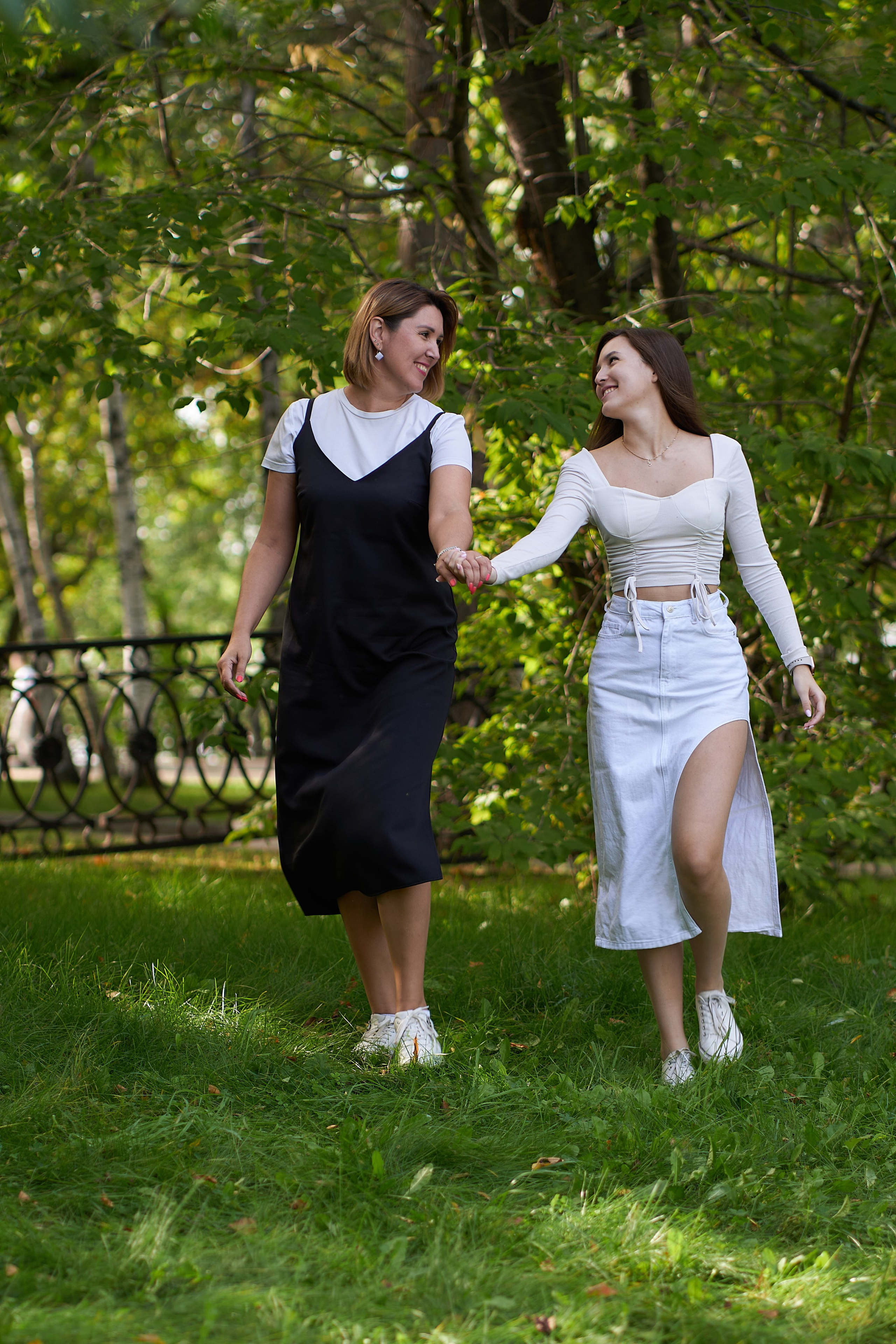 Прогулка с семьёй. Анна Катасонова