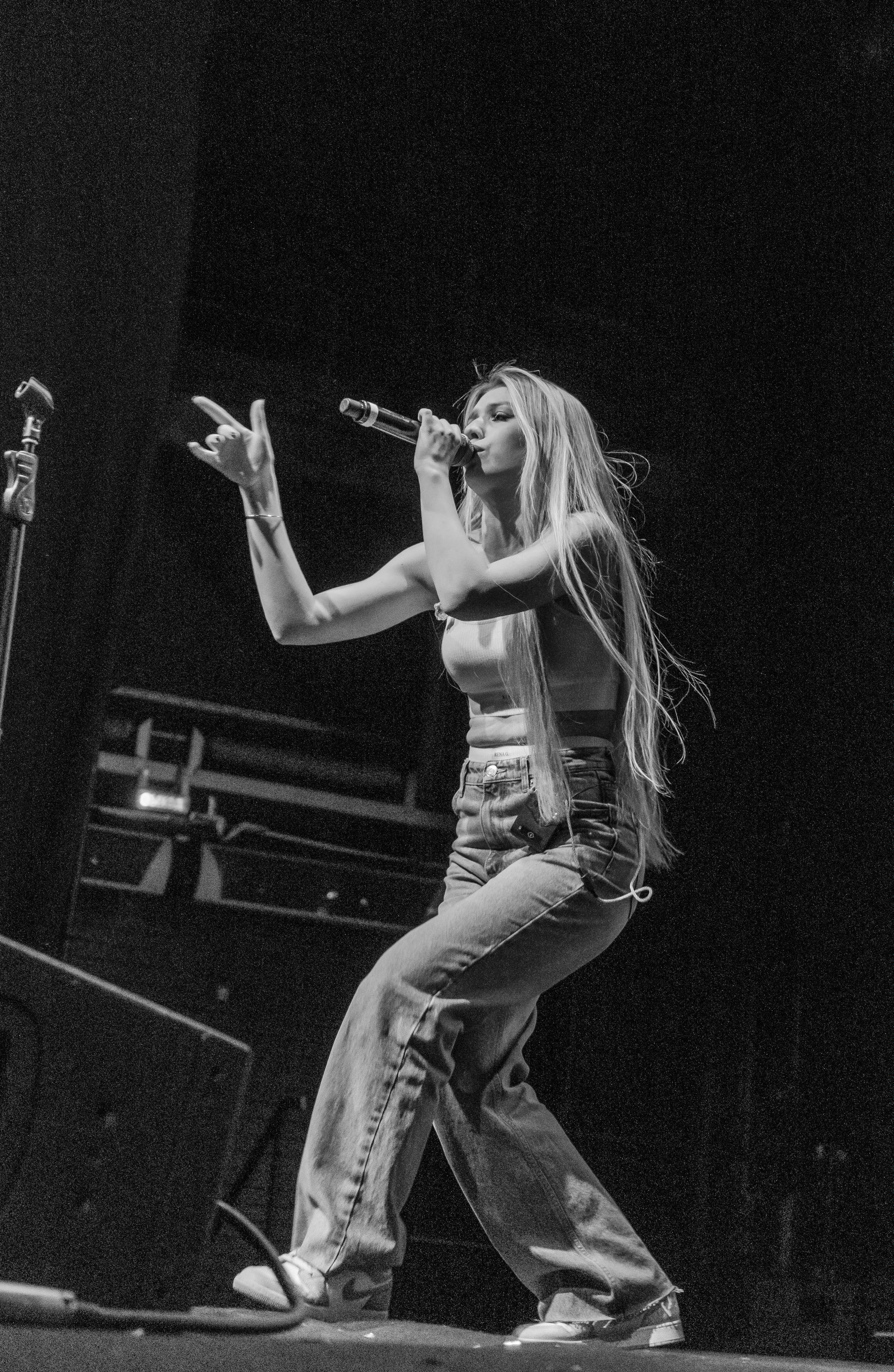 Концерт Люси Чеботиной ко Дню студента. Главная