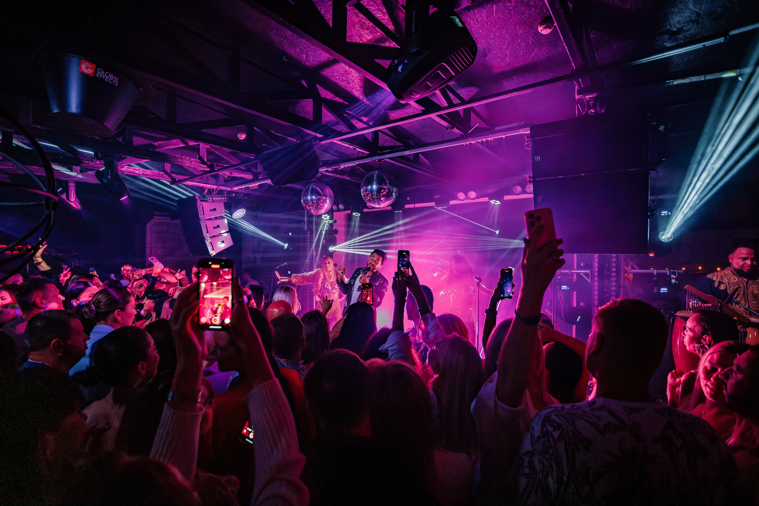 «АВРААМ РУССО"_Чайка на пляже_Ялта_21.06.2025. Аминов Руслан | Фотограф