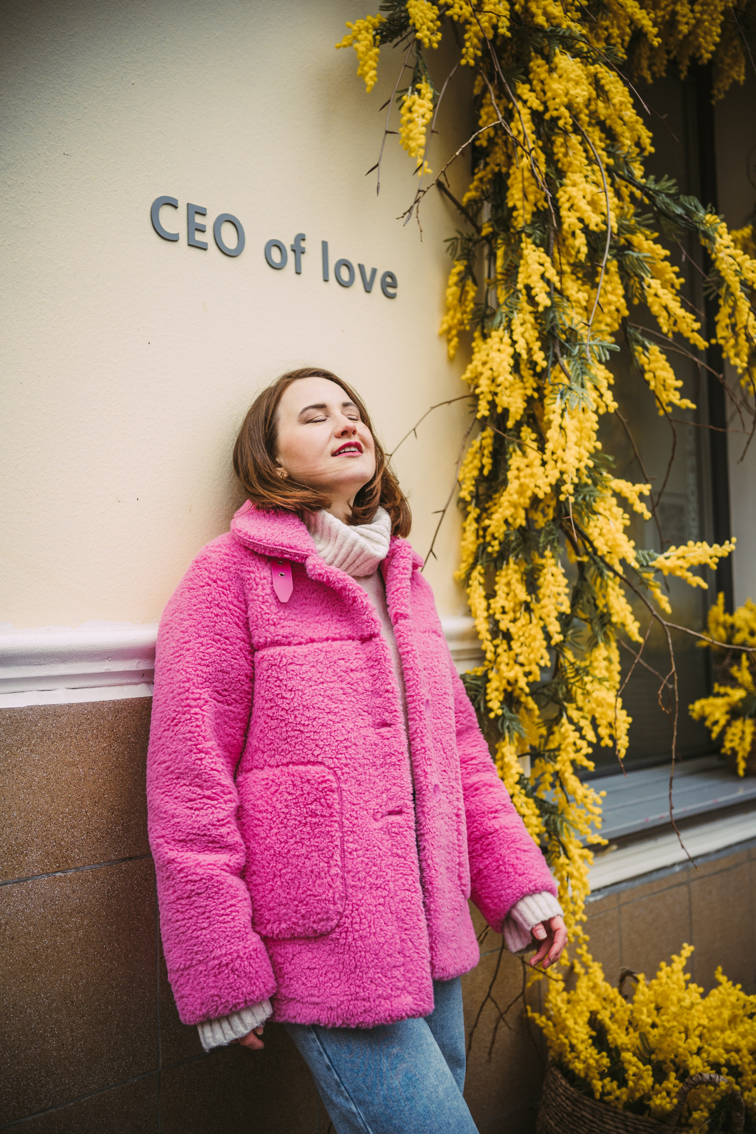 Фотосессия с мимозой. Женский фотограф в Москве Кристина Чечина