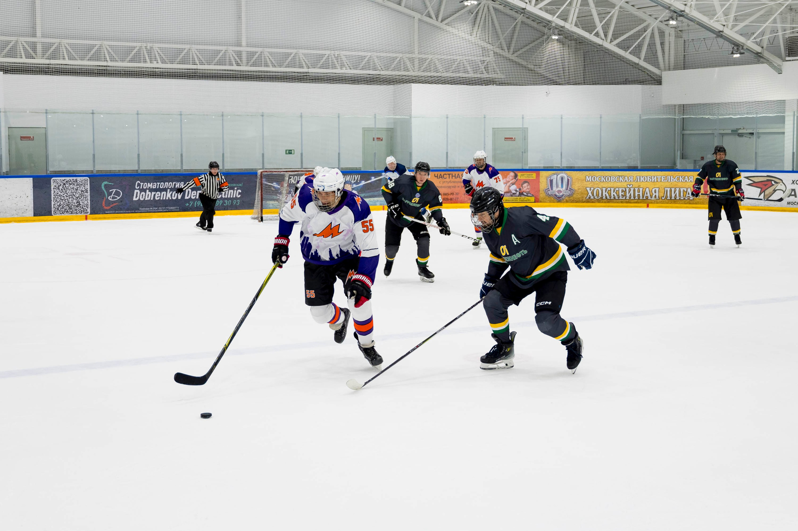 Хоккейный матч корпоративной команды Зарубежнефть. Репортажный фотограф и видеограф Слава Думчев. Тимбилдинги, отчетники, корпоративы