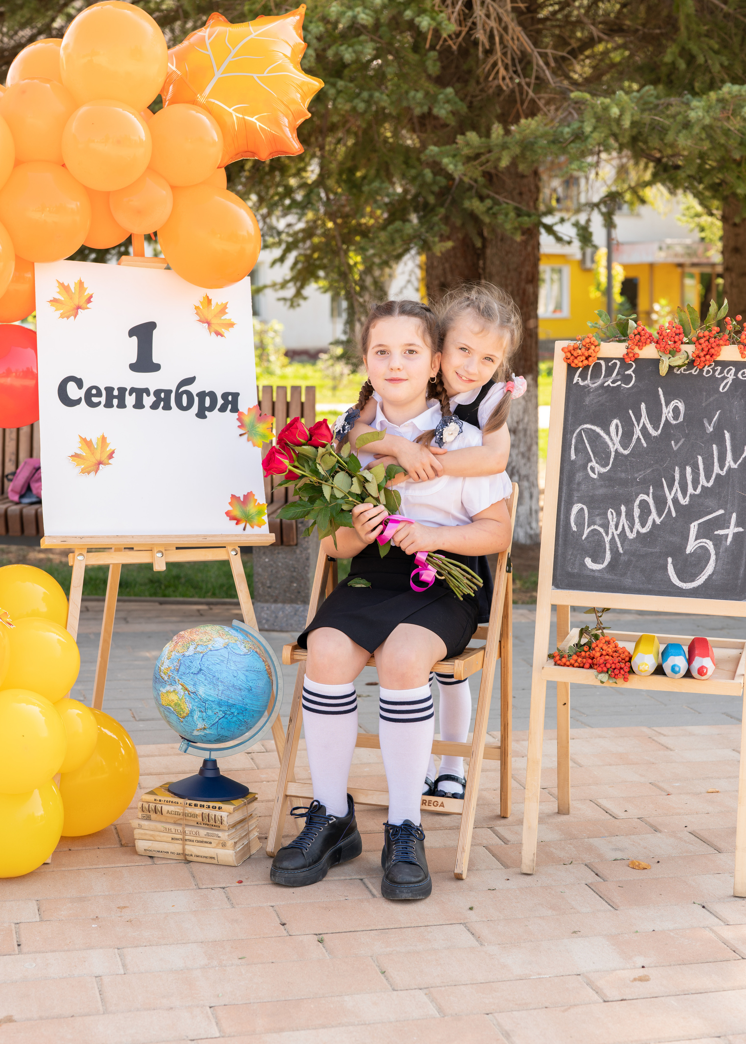 Фотопроект «Здравствуй, школа!» Люба с дочками. Семейный и детский фотограф Тула Ясногорск Тульская область Надежда Кукушкина
