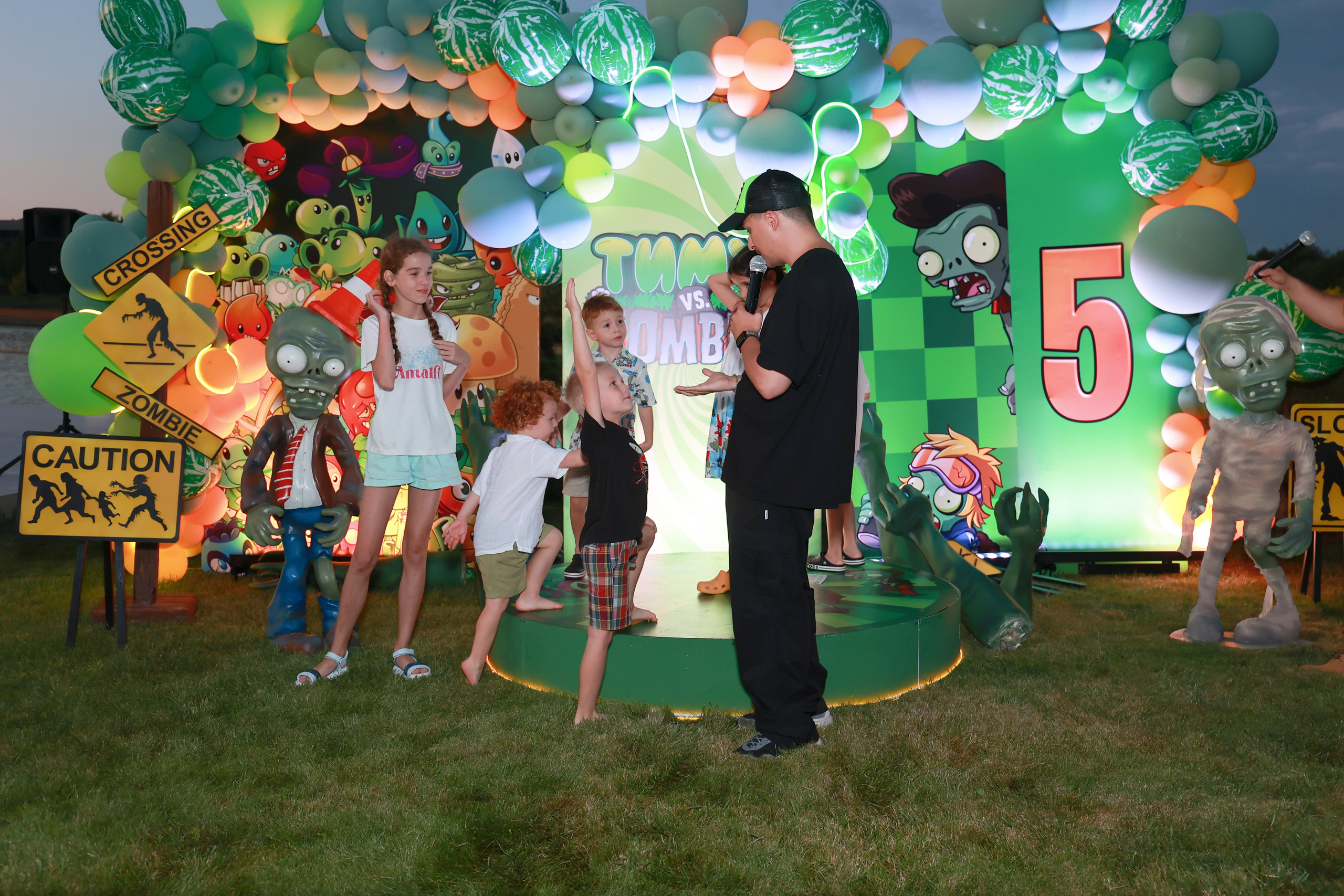 Зомби против растений. Детский семейный фотограф Краснодар