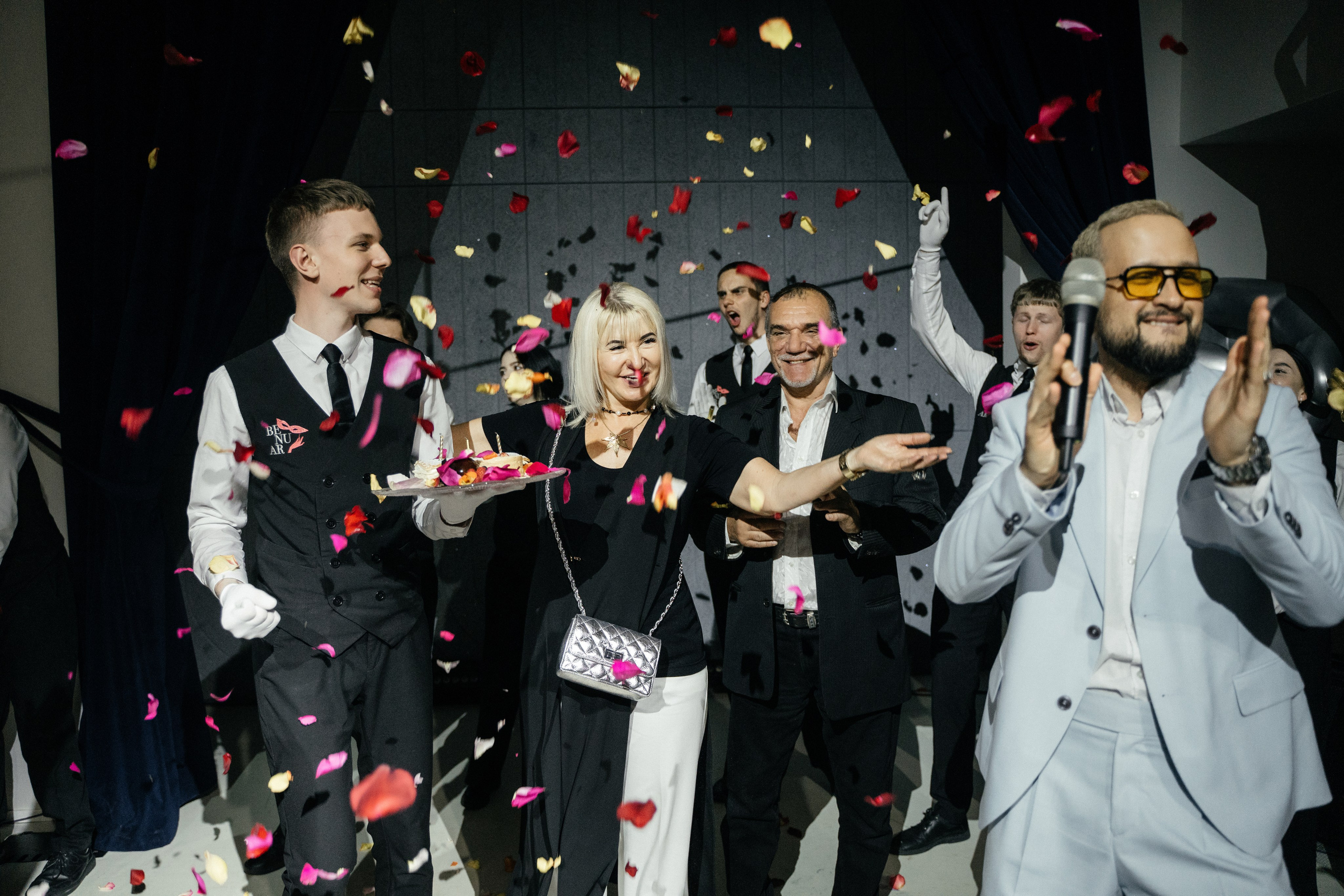 18 мая (суббота). BENUAR Restaurant